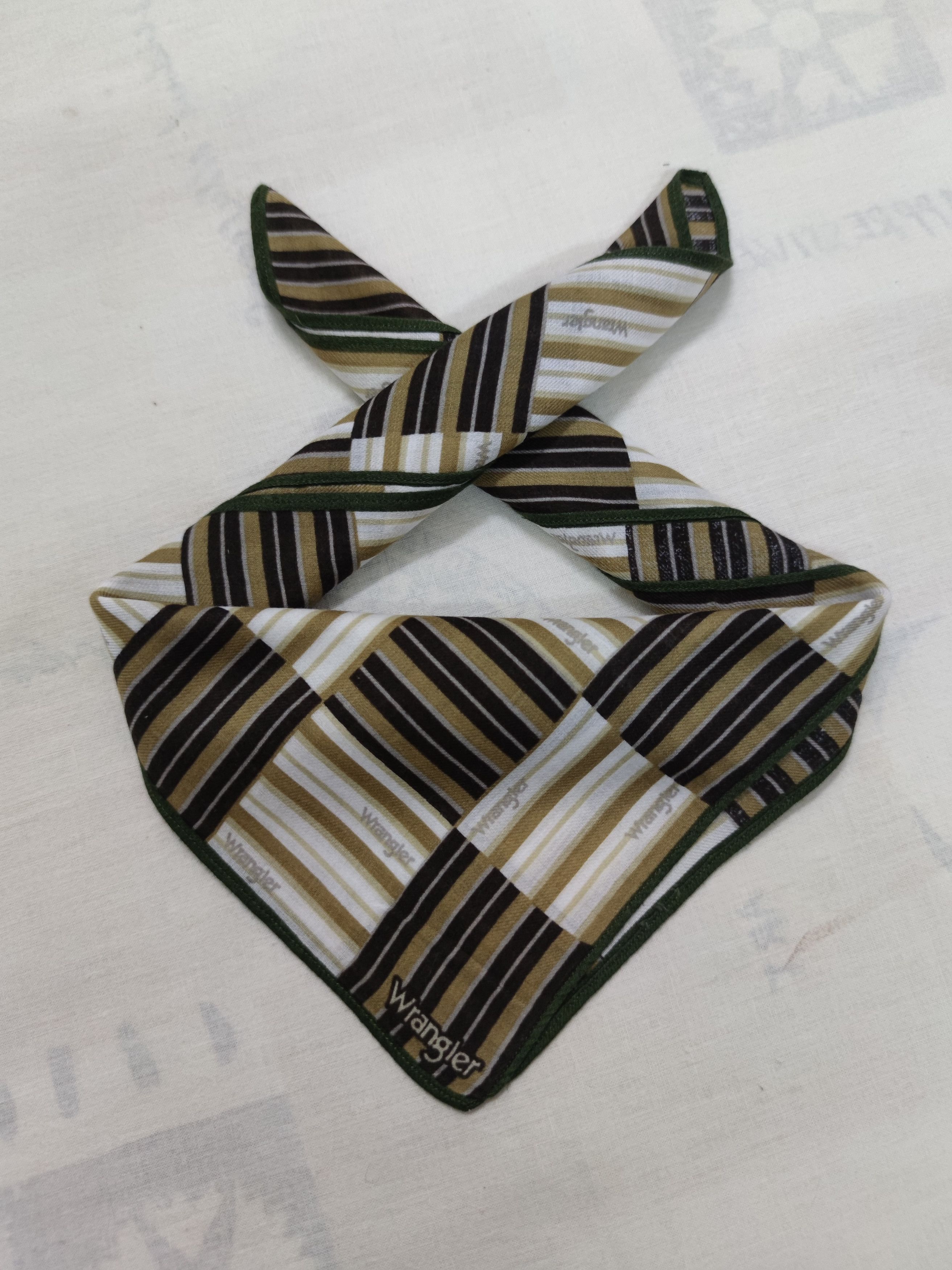 Vintage VINTAGE WRANGLER BOX DESIGN PATTERN HANDKERCHIEF | Grailed
