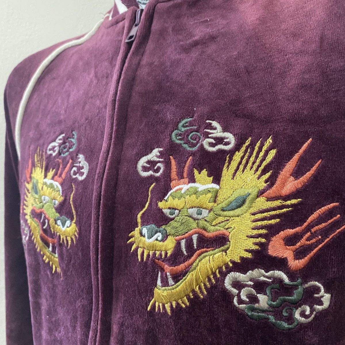 Japanese Brand VELVET SUKAJAN NYLAUS CREW EMBROIDED SWEATER Size US L / EU 52-54 / 3 - 3 Thumbnail