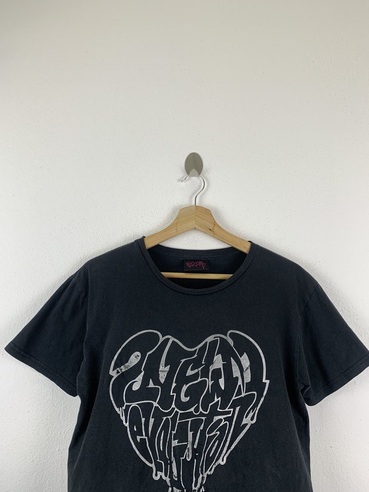 Band Tees × Japanese Brand Vintage Y2K 2Ne1 new evolution in japan Size US M / EU 48-50 / 2 - 7 Thumbnail