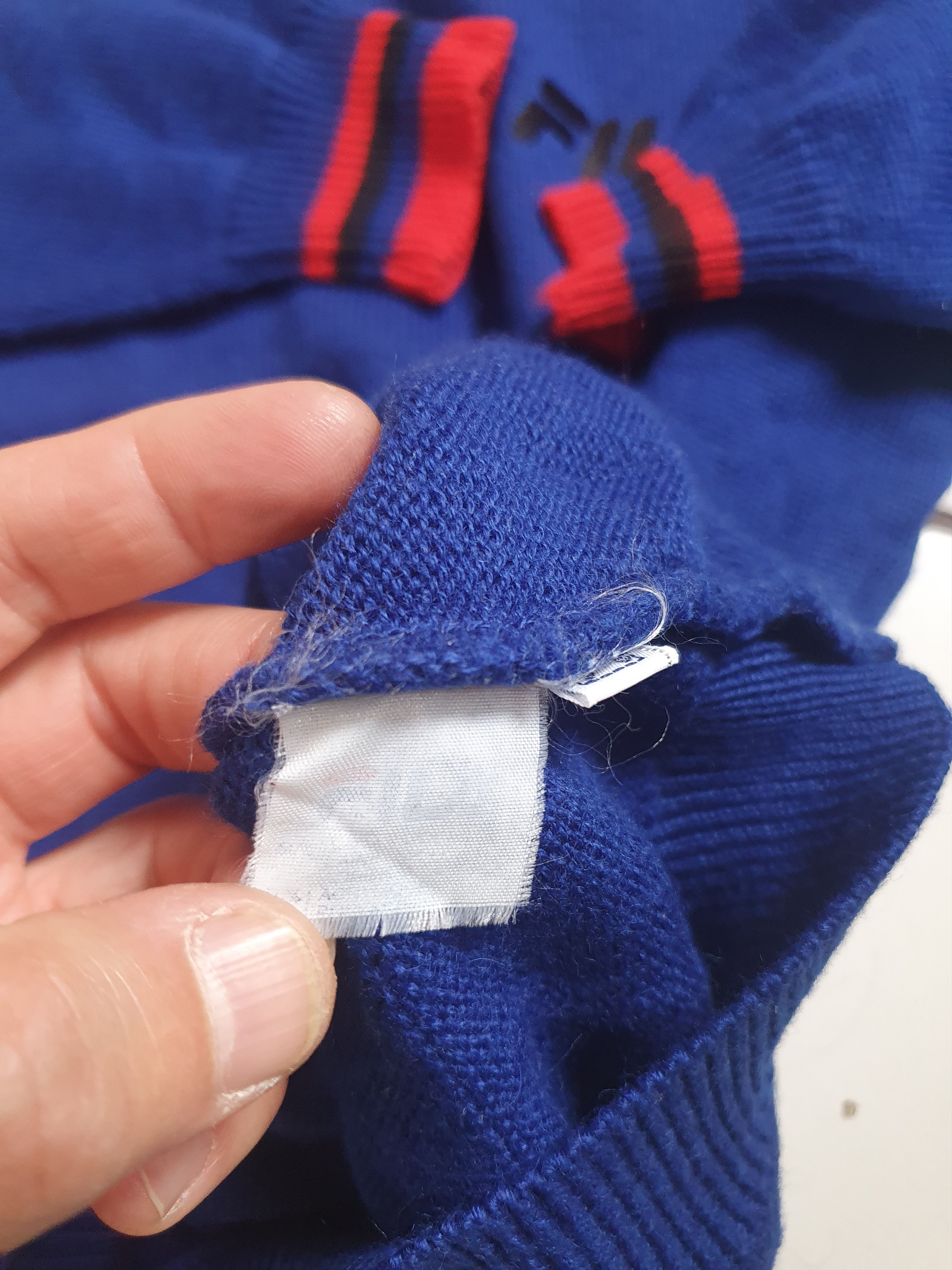 Fila × Vintage Fila Vtg Made in Italy SWAG sweater,sz L Size US L / EU 52-54 / 3 - 10 Thumbnail