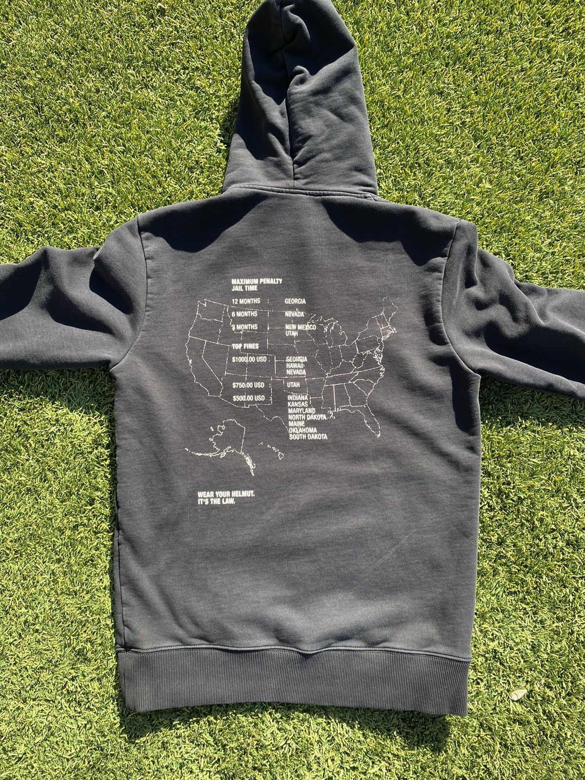 Helmut Lang BLACK Helmut Lang Laws Spellout Hoodie Hooded Sweatshirt Size US S / EU 44-46 / 1 - 2 Thumbnail
