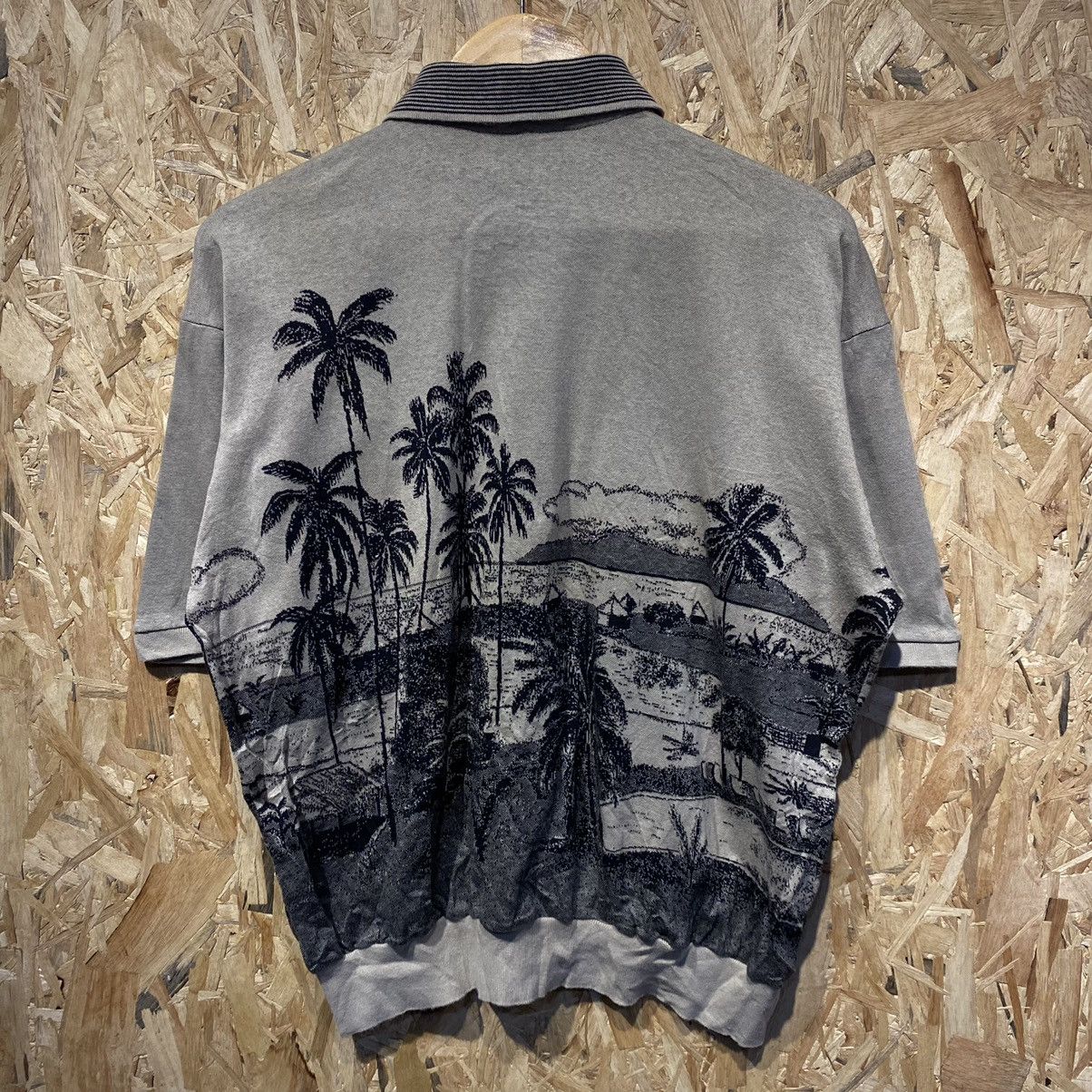 Japanese Brand VINTAGE RARE GRAPHIC‼️Liberty Japanese Brand Sweatshirt Polos Size US S / EU 44-46 / 1 - 2 Thumbnail