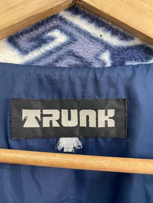 Japanese Brand VINTAGE TRUNK OUTDOOR NAVAJO AZTEC DESIGN WOOL FLEECE JACKET Size US XL / EU 56 / 4 - 8 Thumbnail
