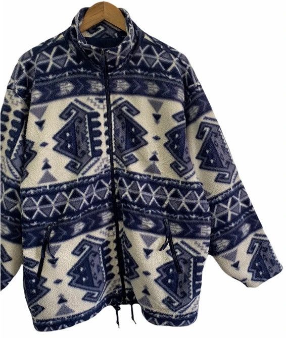 Japanese Brand VINTAGE TRUNK OUTDOOR NAVAJO AZTEC DESIGN WOOL FLEECE JACKET Size US XL / EU 56 / 4 - 7 Thumbnail