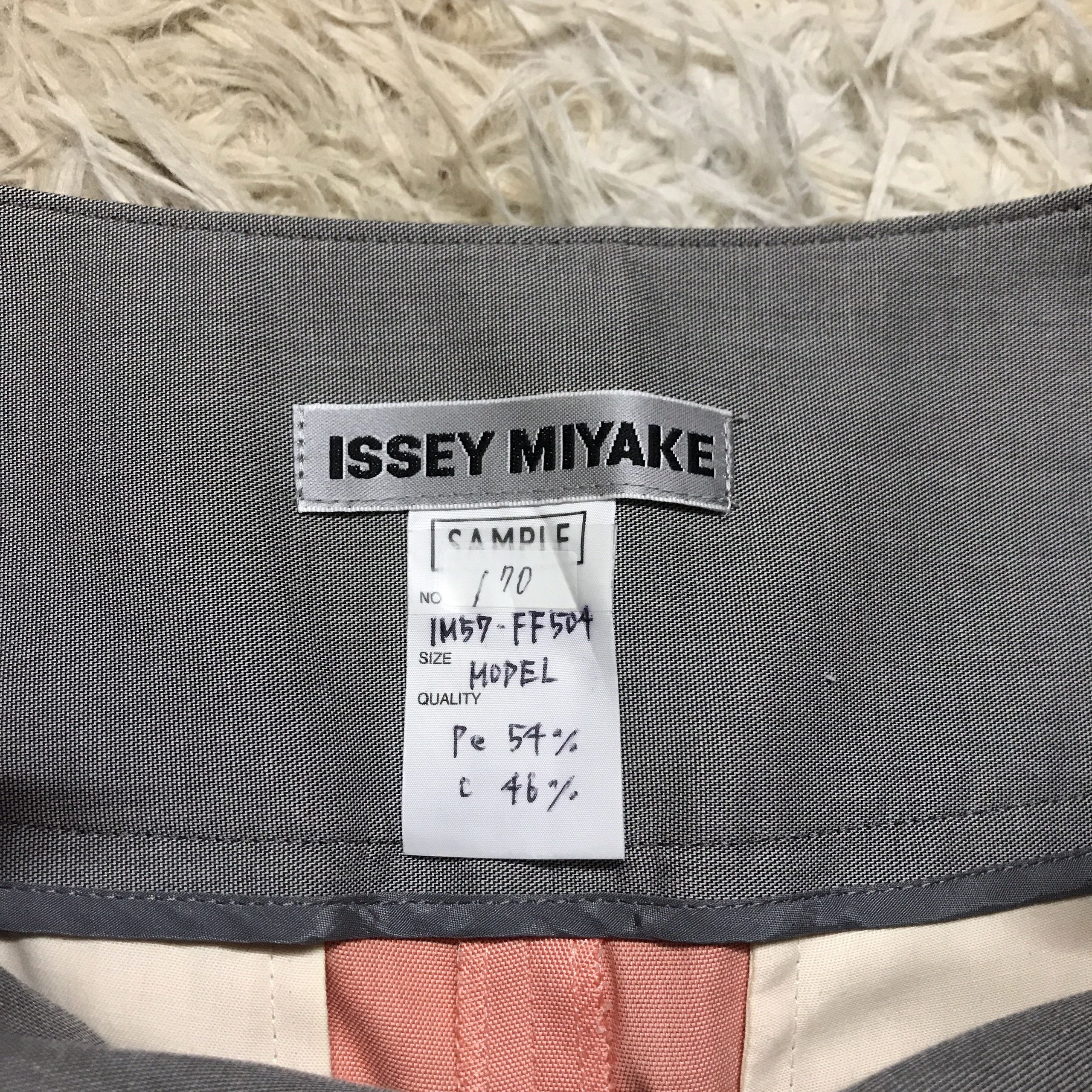 Issey Miyake SAMPLE Bi-Color Heavy Cotton Shorts Size US 32 / EU 48 - 3 Thumbnail