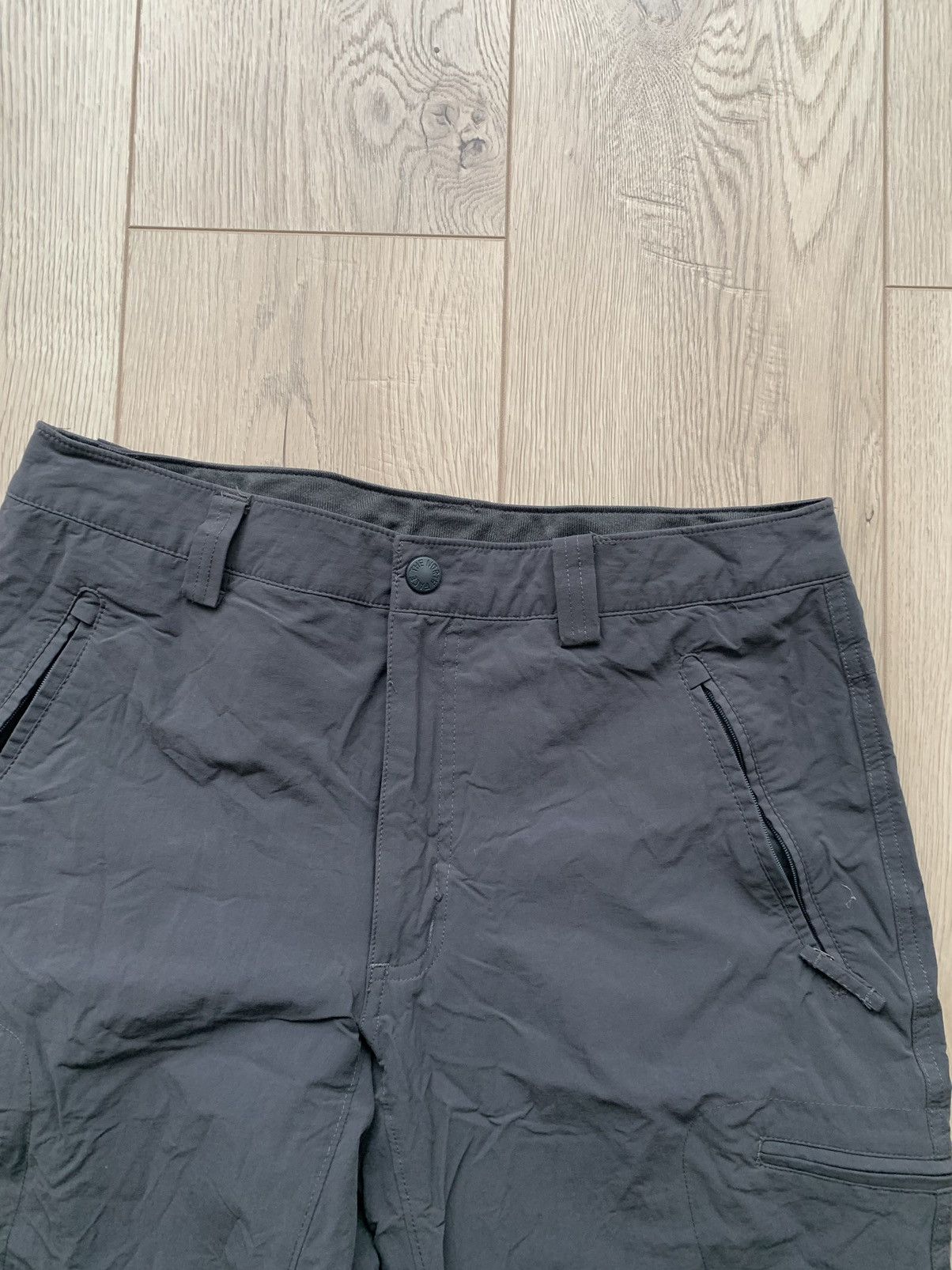 The North Face The north face nylon outdoor logo pants tracking Size US 32 / EU 48 - 8 Thumbnail