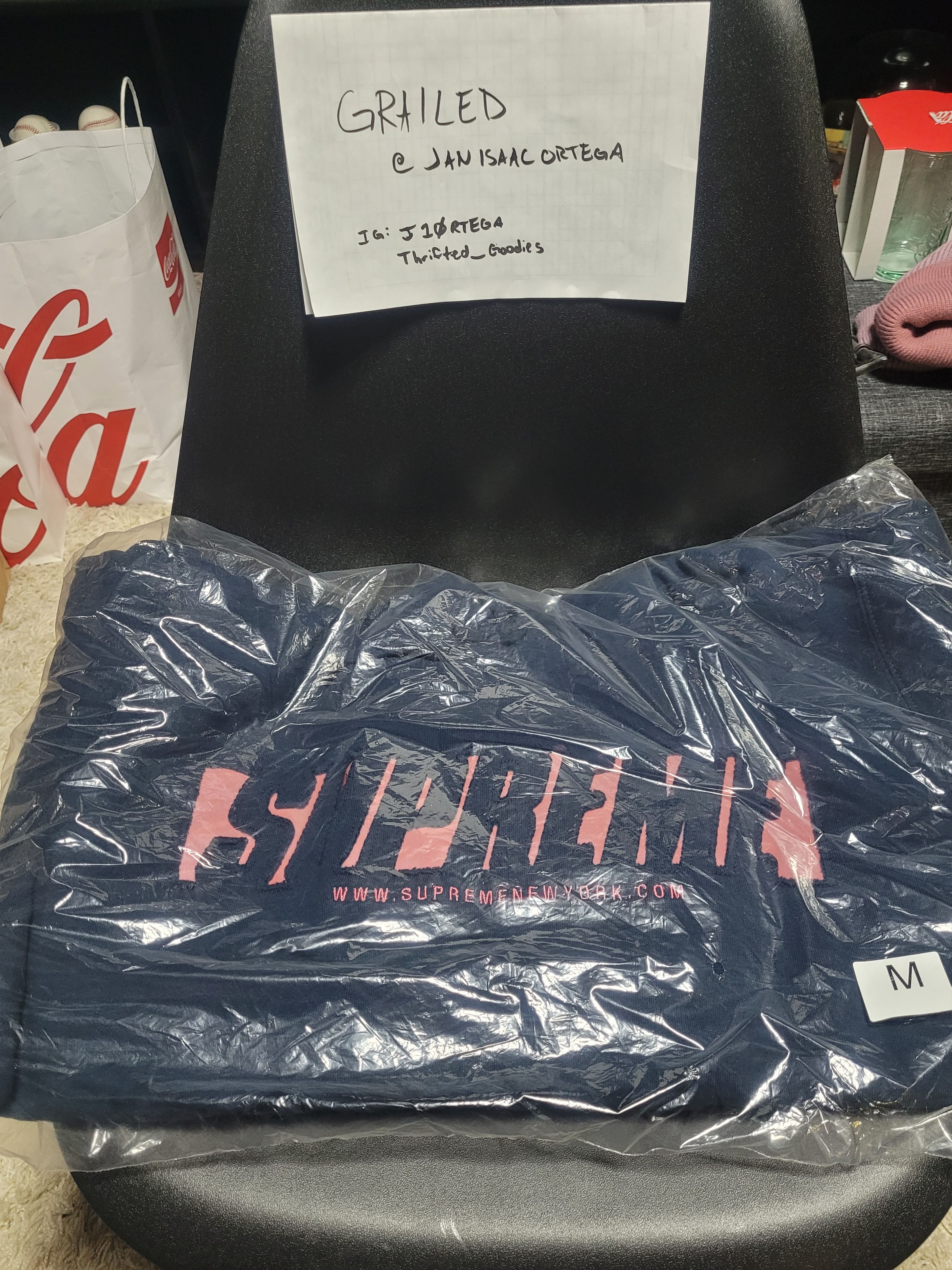 Supreme Navy Supreme reflective cutout logo hoodie sz M Size US M / EU 48-50 / 2 - 1 Thumbnail