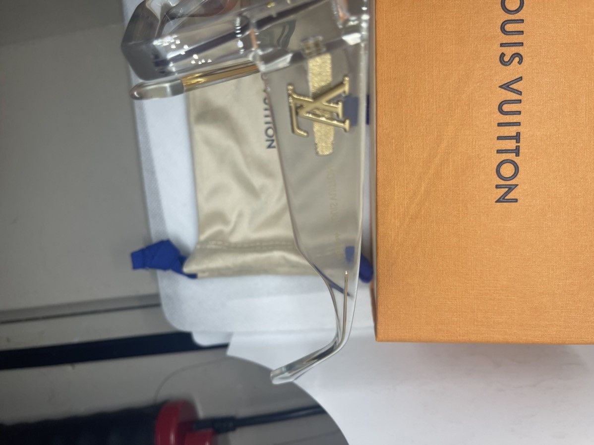 Louis Vuitton Louis Vuitton Transparent Clear Cyclone Sunglasses Size ONE SIZE - 10 Thumbnail