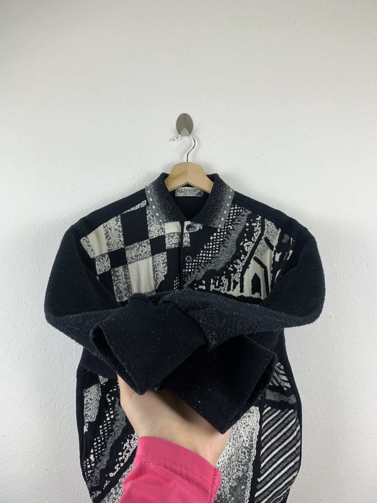 Japanese Brand × Vintage 🔥Vintage magix sun black collar sweatshirt Size US L / EU 52-54 / 3 - 11 Thumbnail