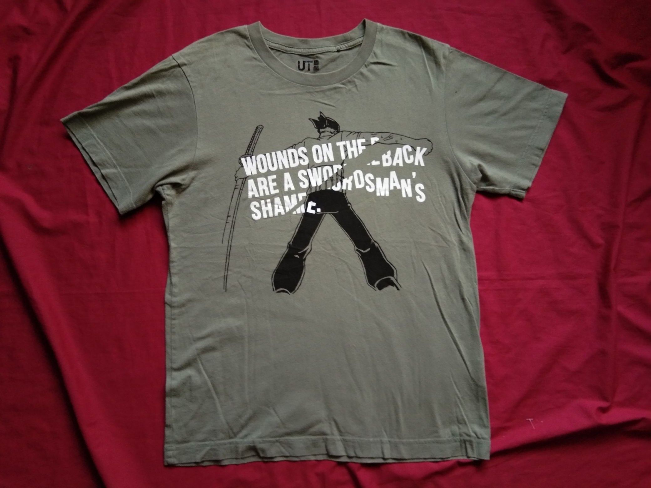 One Piece Anime One Piece Roronoa Zoro vs Mihawk tshirt comic scene Size US S / EU 44-46 / 1 - 3 Thumbnail