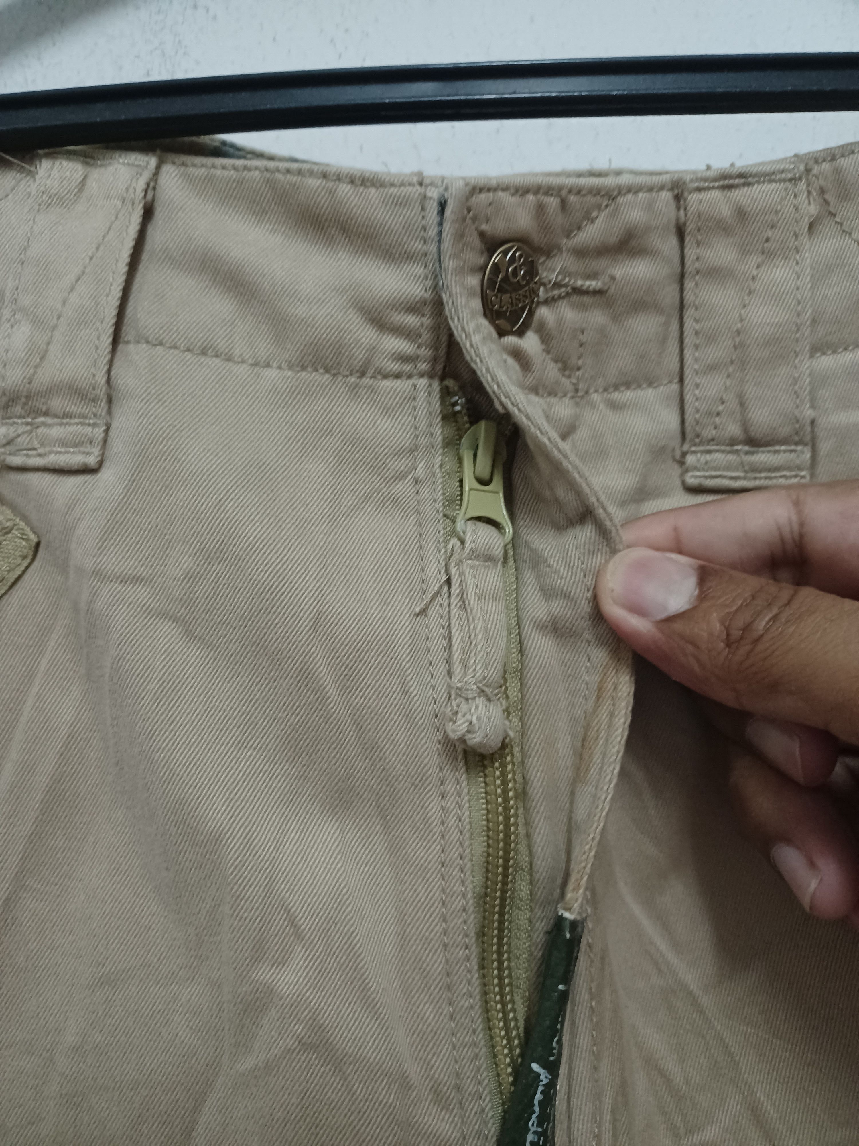 LPG ROOTS AND EQUIPMENT ZIPPER HEM PANTS