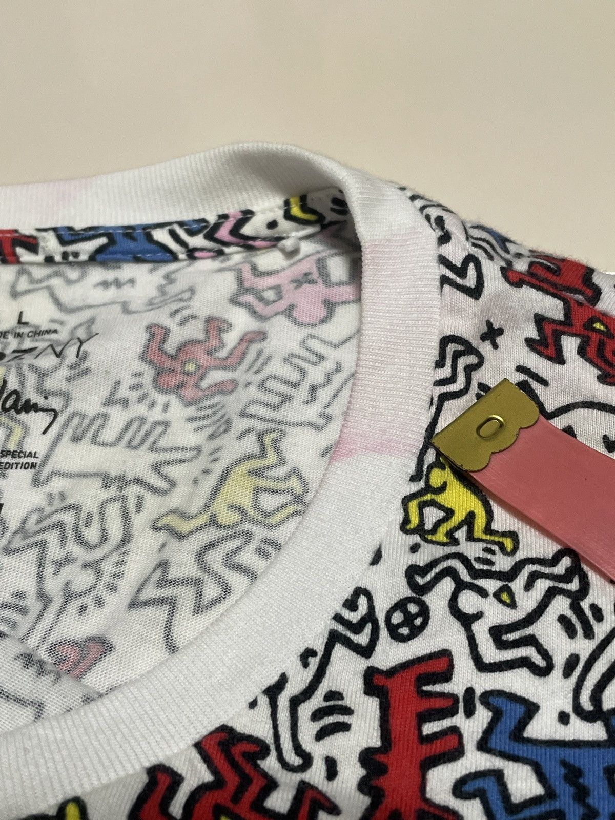 Japanese Brand × Keith Haring × MoMA Rare Full Print Keith Haring Moma Special Edition by Uniqlo Size US L / EU 52-54 / 3 - 4 Thumbnail