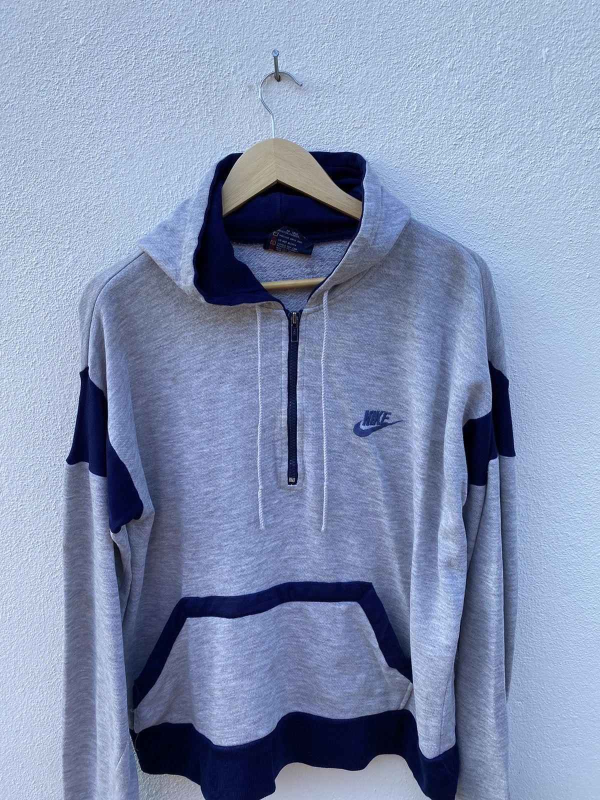 Nike × Vintage Vintage Nike swosh Blue Label hoodies Size US L / EU 52-54 / 3 - 3 Thumbnail