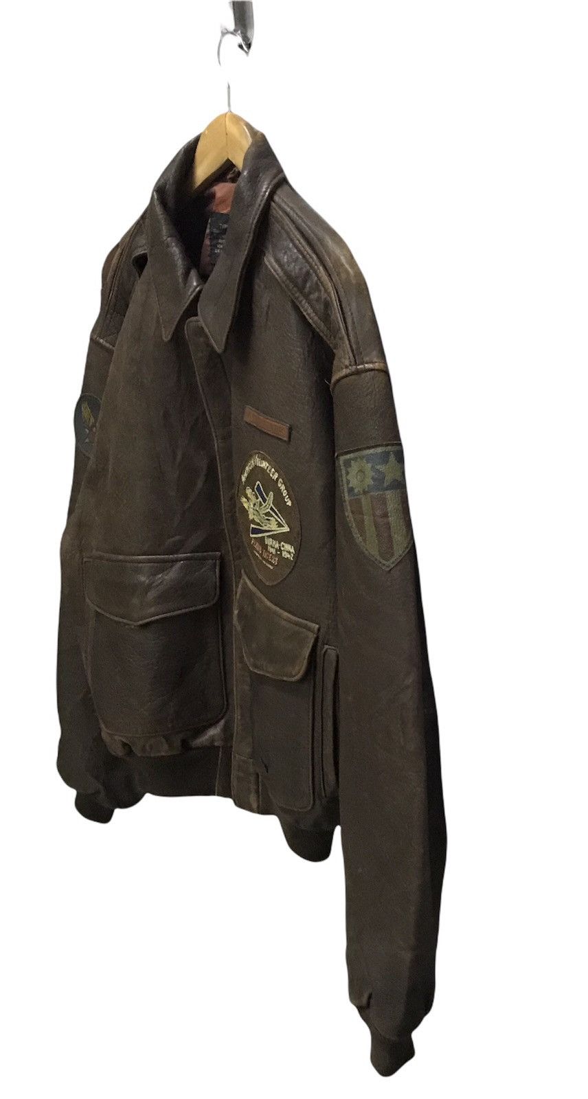 Avirex Type A-2 Avirex Flying Tigers Leather Jackets Size US M / EU 48-50 / 2 - 4 Thumbnail