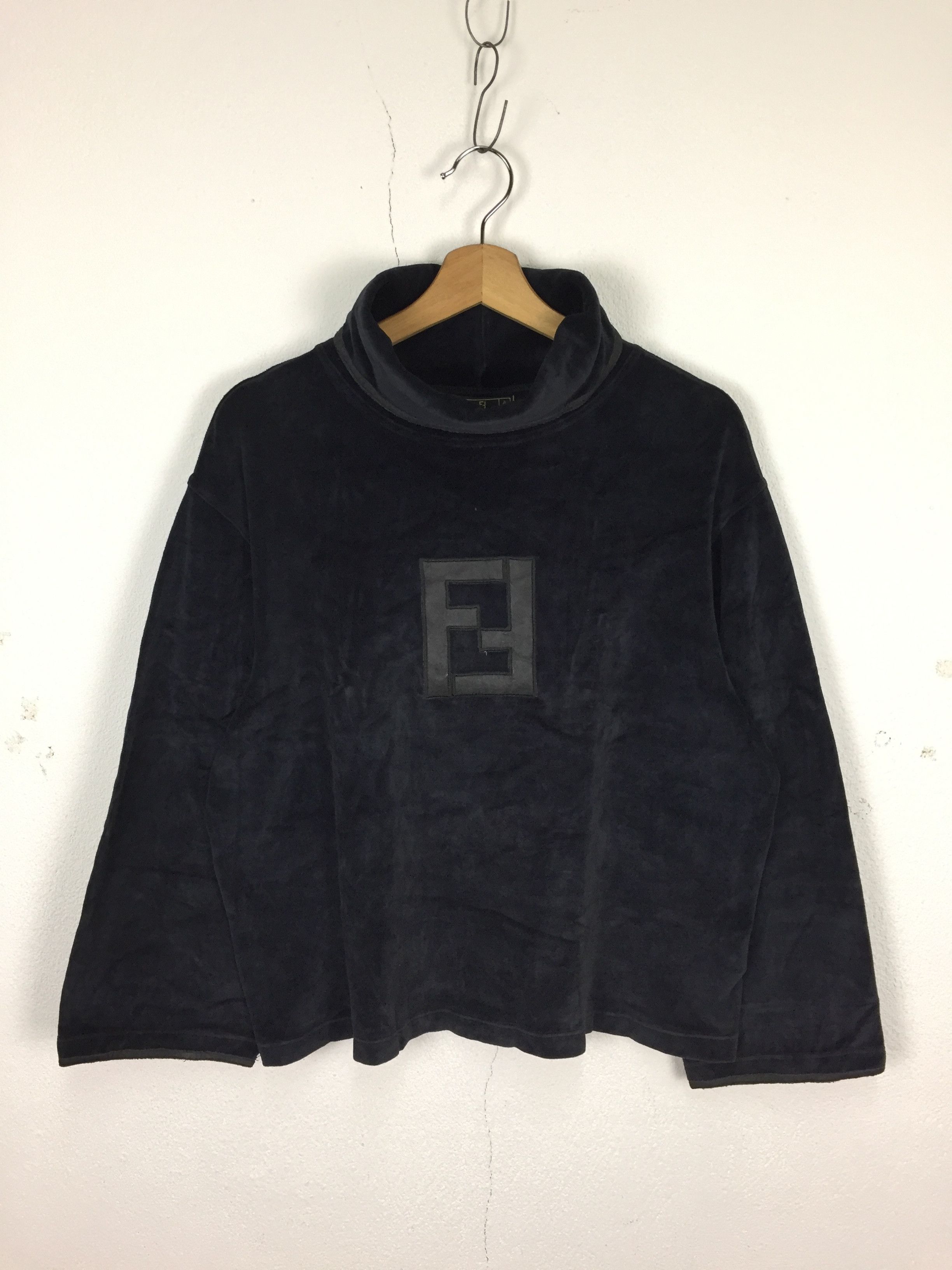 FENDI BLACK VELOUR LOGO TURTLENECK SWEATER