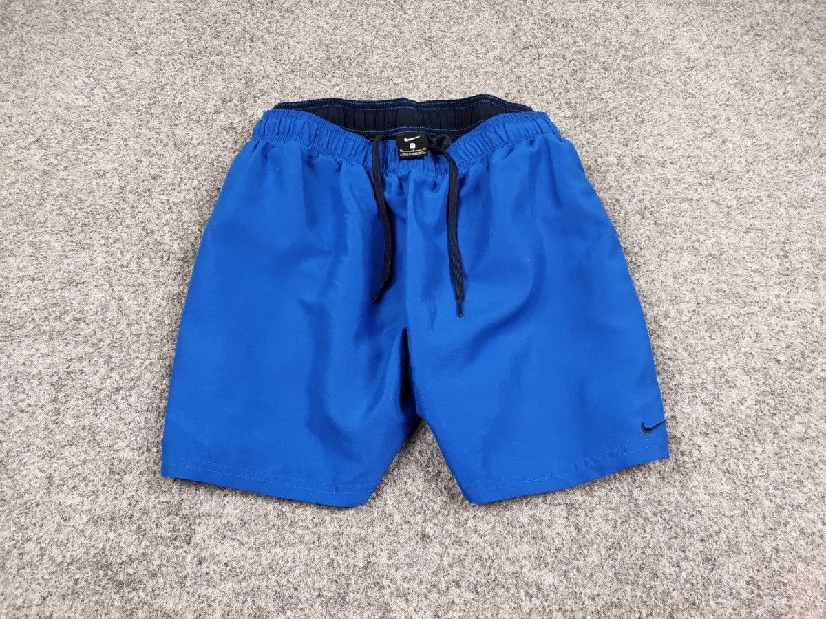 Nike Vintage Nike Shorts Blue swoosh casual Y2K Streetwear Size US 34 / EU 50 - 2 Thumbnail