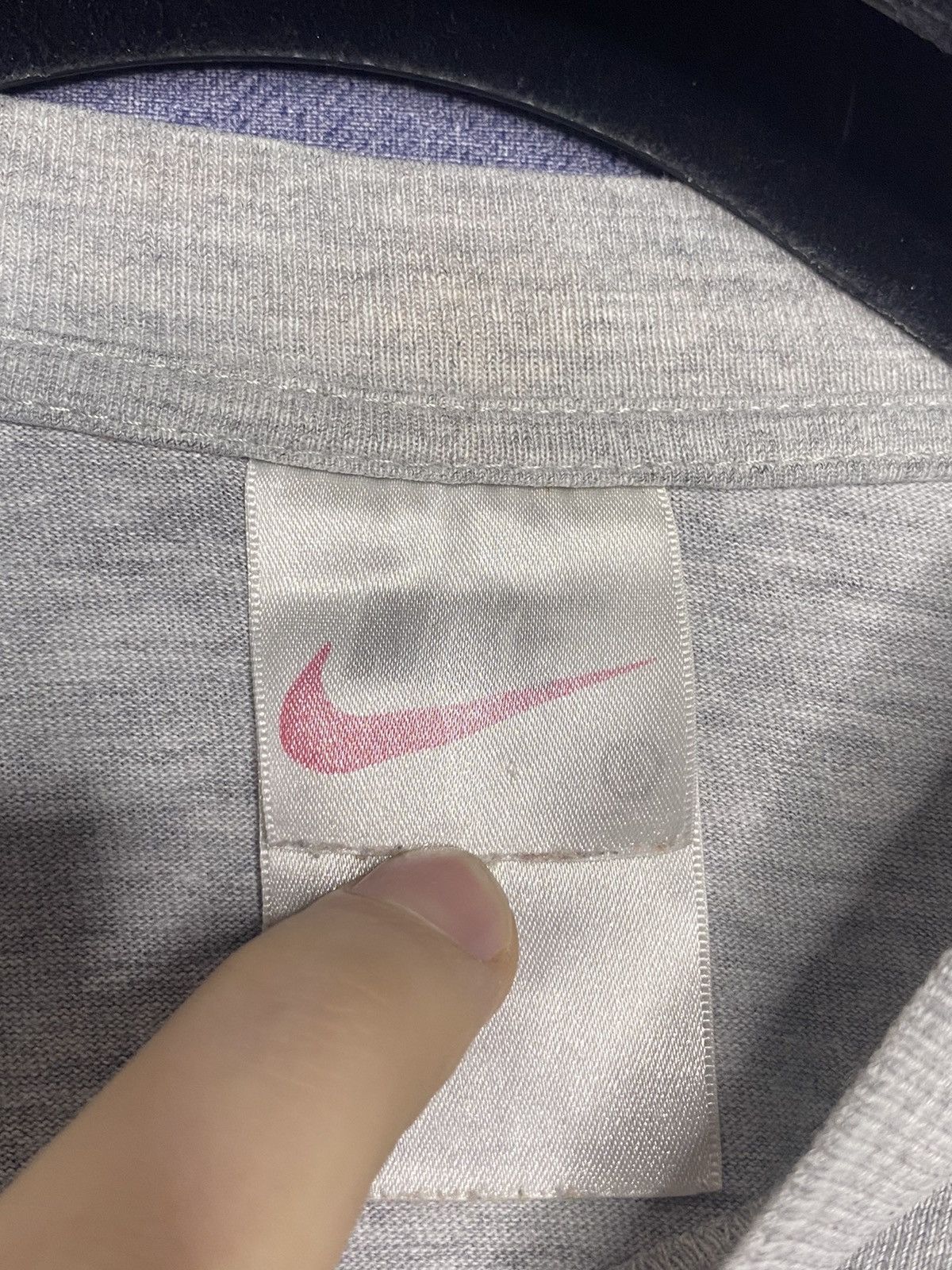 Nike × Vintage Vintage Nike air Center swoosh logo t shirt Size US S / EU 44-46 / 1 - 3 Thumbnail