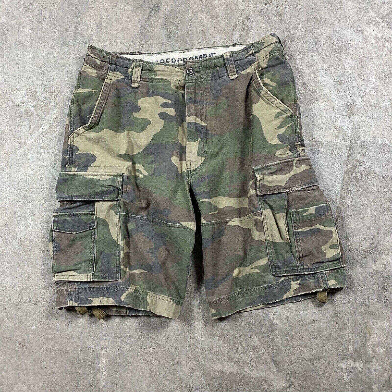 Abercrombie & Fitch 90s VTG ABERCROMBIE & FITCH Camouflage Cargo Shorts ...
