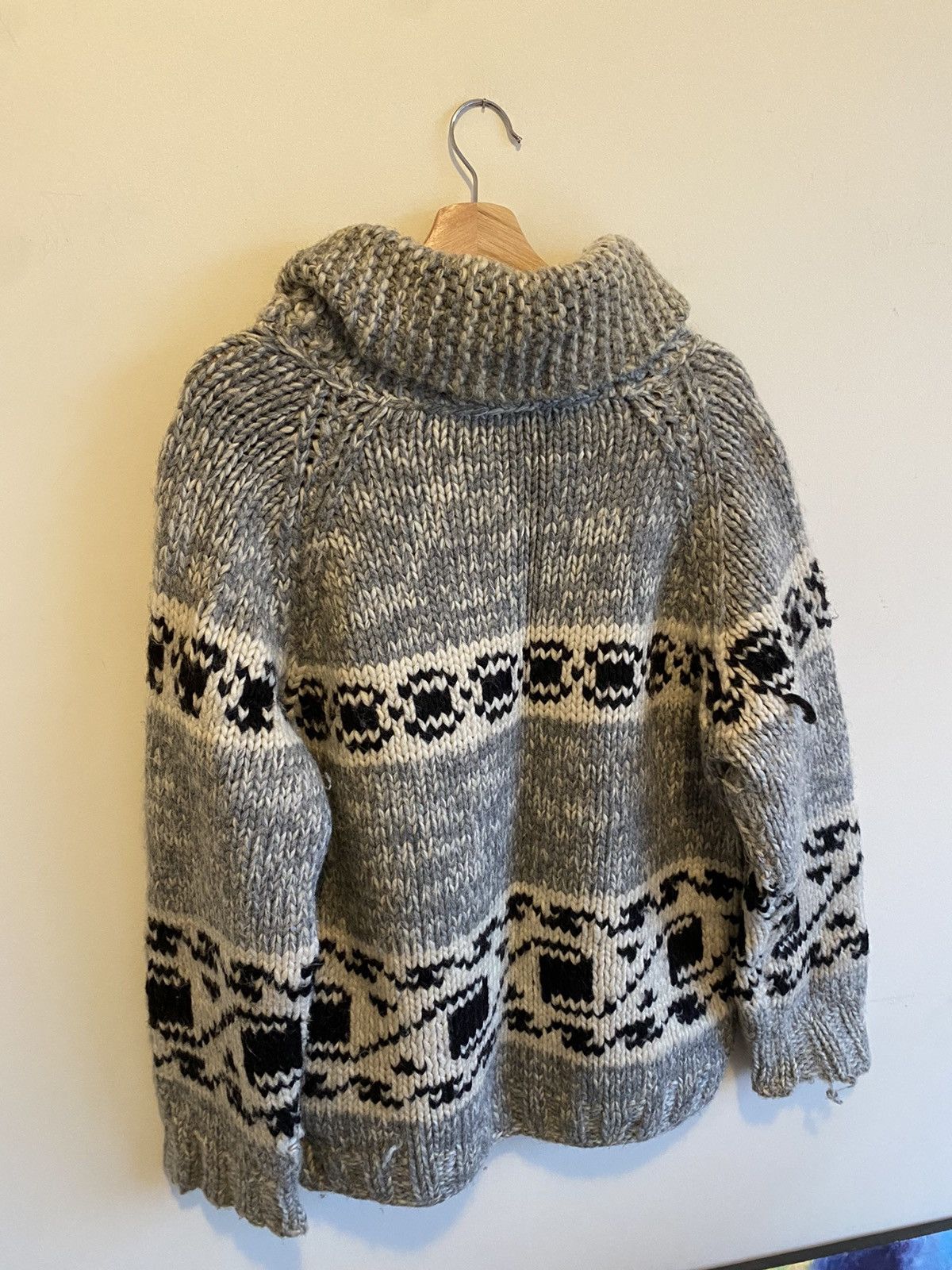 Vintage 1940s Cowichan Knit Hand Sweater Wool Canada Vtg True Size US M / EU 48-50 / 2 - 2 Thumbnail