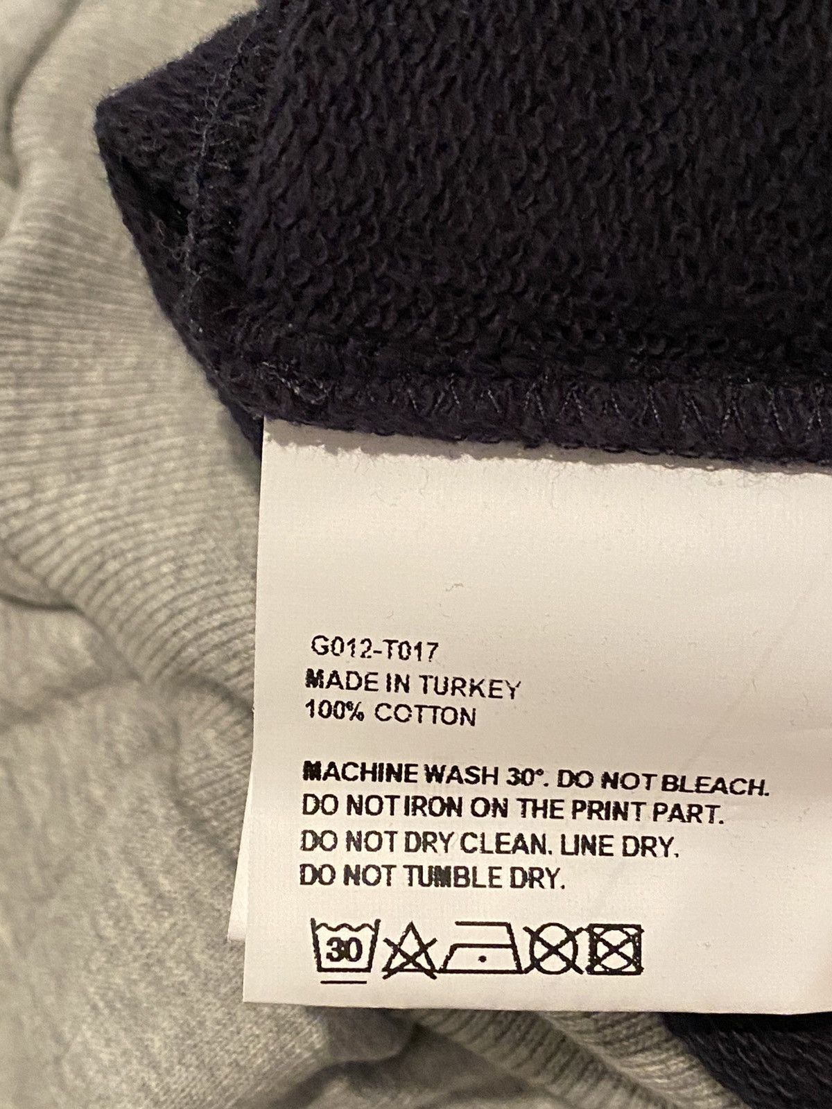 Gosha Rubchinskiy GOSHA RUBCHINSKIY SPLIT CREWNECK SS 18 Size US S / EU 44-46 / 1 - 4 Thumbnail