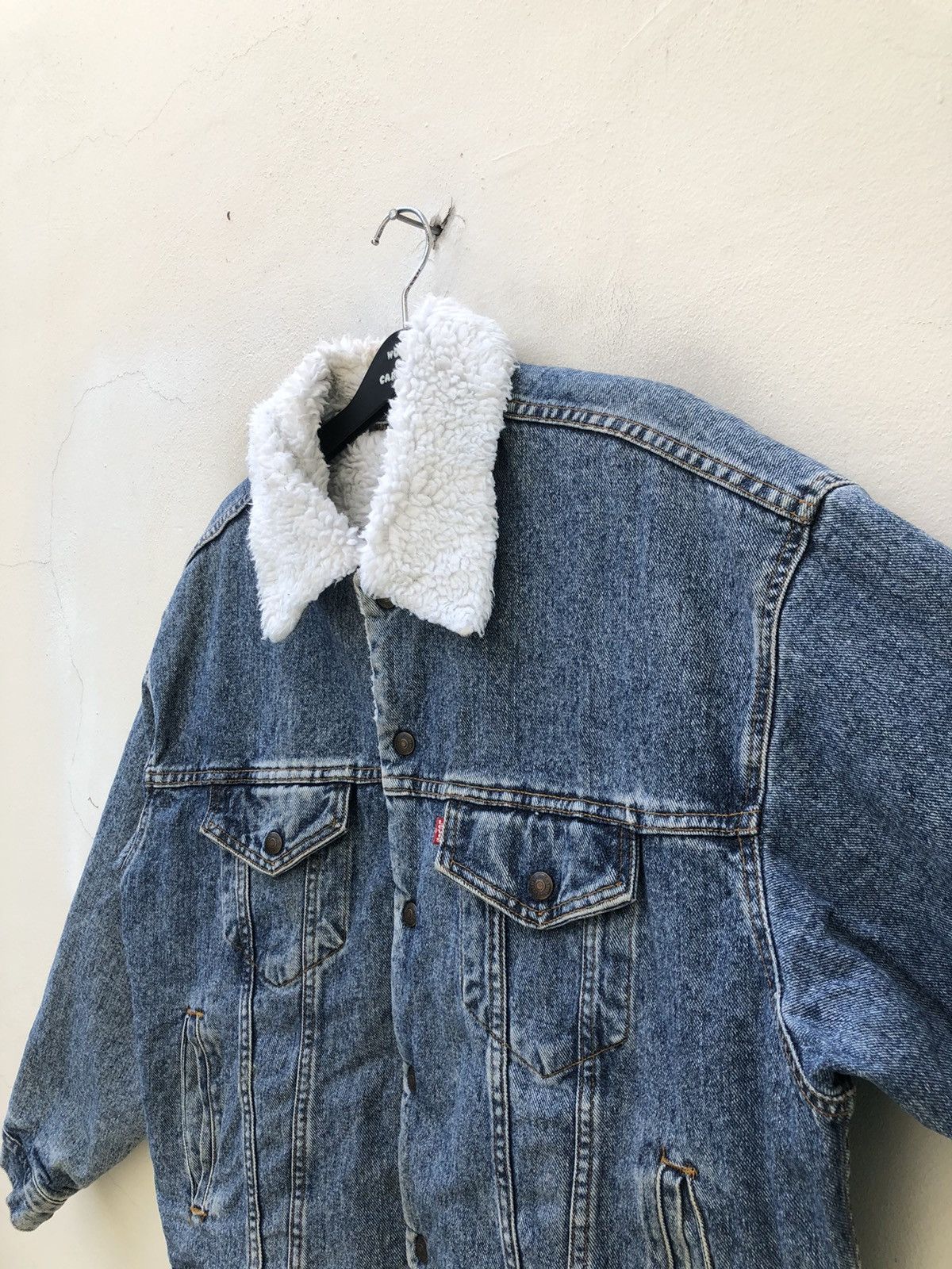 Levi's Vintage 1991 Levi’s Sherpa Faded Blue Denim Trucker Jacket Size US L / EU 52-54 / 3 - 8 Thumbnail
