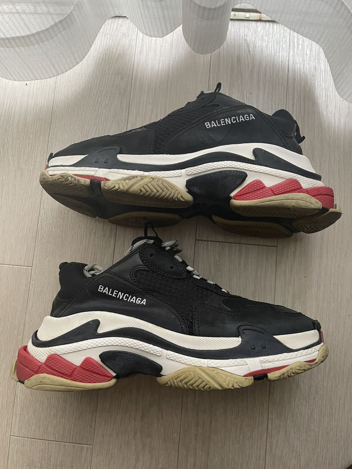 Balenciaga Balenciaga triple S bred Size US 8 / EU 41 - 2 Thumbnail