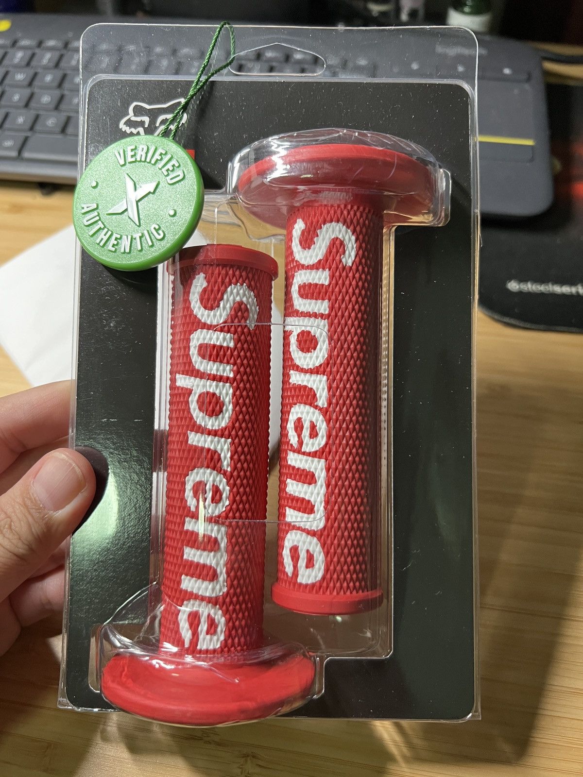 Supreme Supreme fox racing moto handle grip red bicycle handle