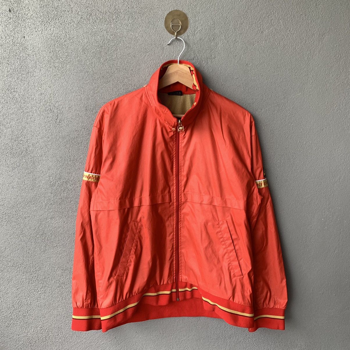 (Made in JAPAN)Vintage Nike International Red Sweater Jacket