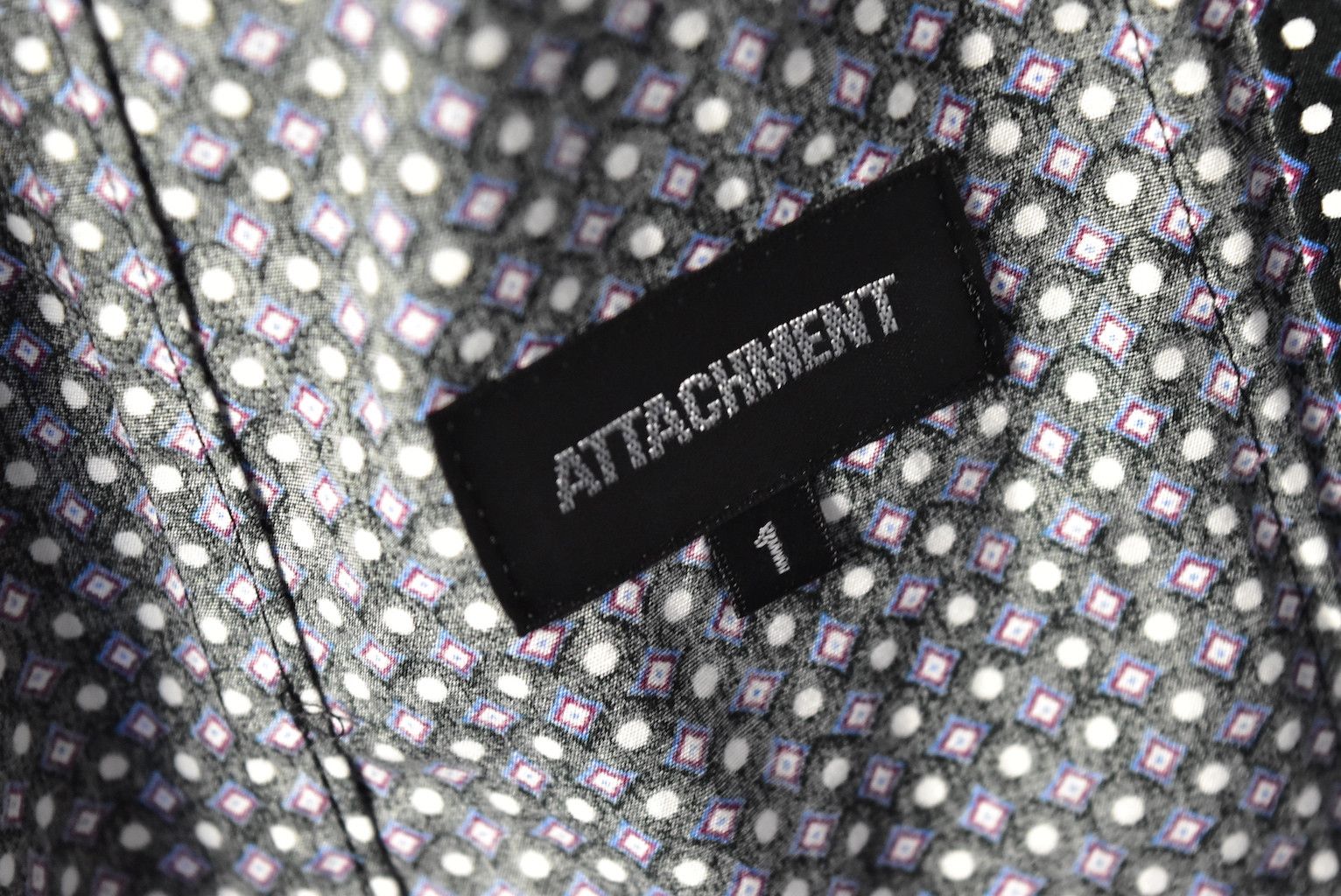 Attachment × Kazuyuki Kumagai Attachment ATTACHMENT/graphic polka dot jacket/16710 - 0039 39 Size US S / EU 44-46 / 1 - 9 Thumbnail