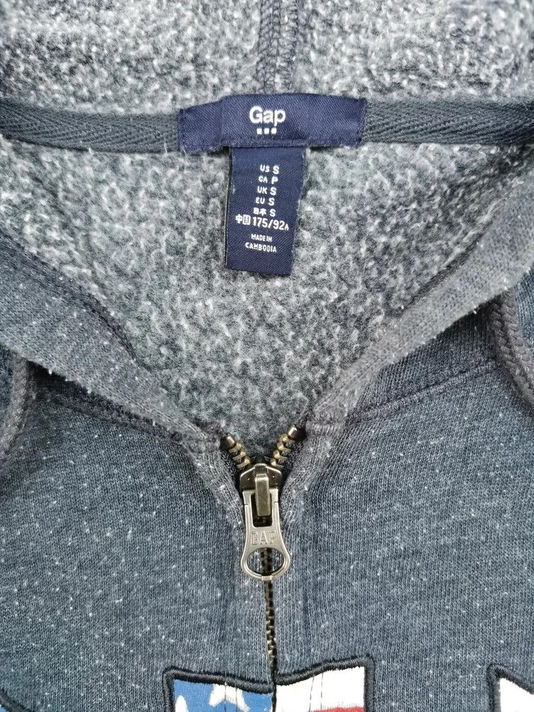 Gap Vintage GAP Big Logo Spell Out Hoodie Sweatshirt Size US S / EU 44-46 / 1 - 5 Thumbnail