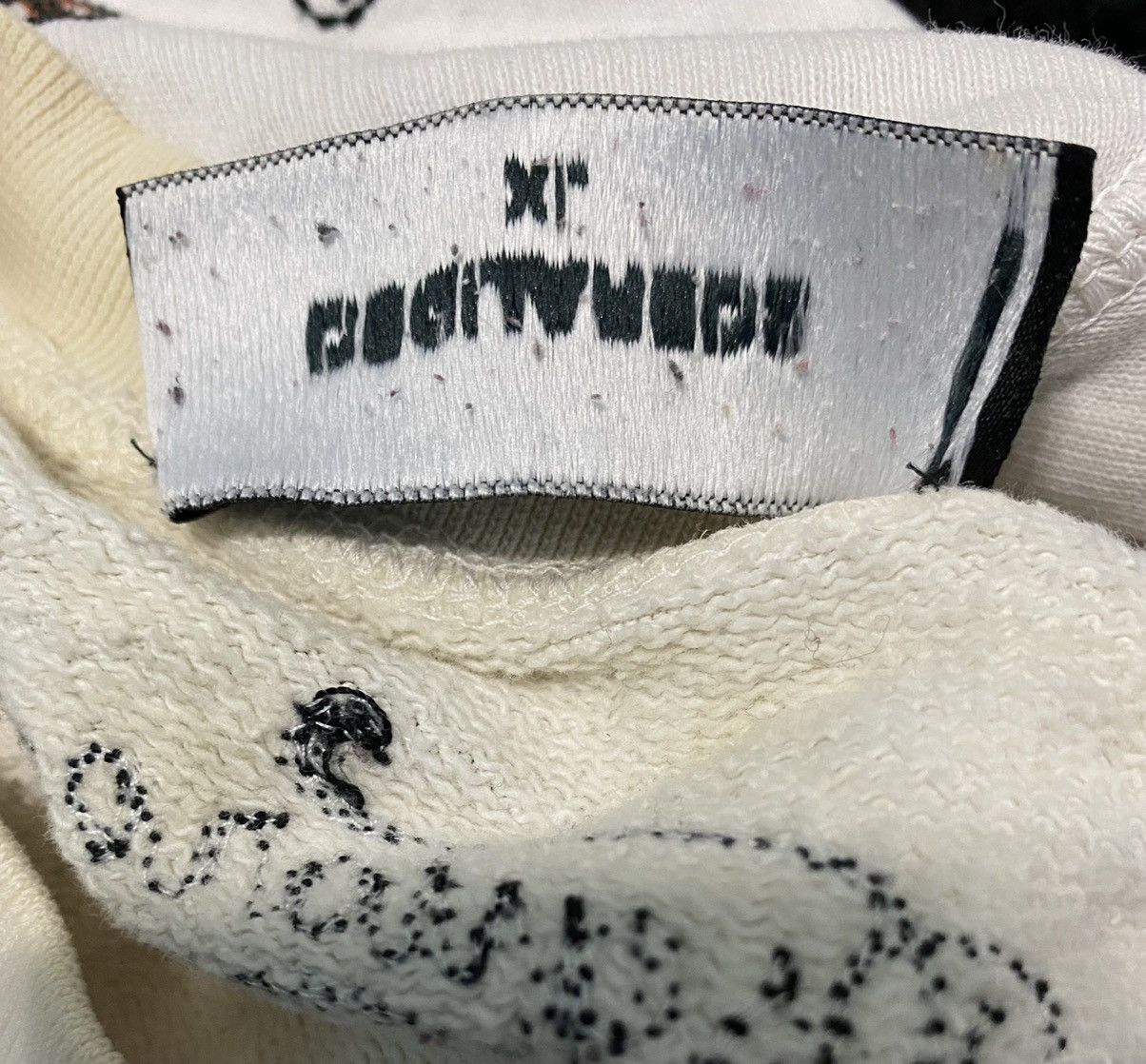 Dsquared2 × Vintage DSQUARED2 FULL EMBROIDERED DESIGN VERY RARE Size US XL / EU 56 / 4 - 7 Thumbnail