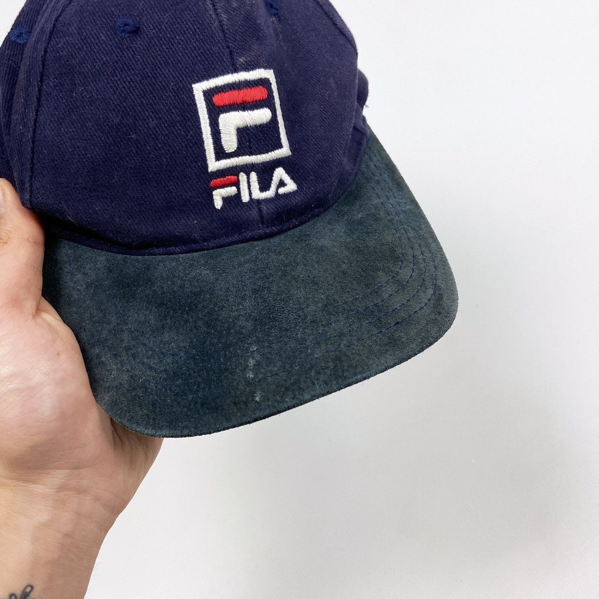 Fila Vintage 90s Fila Navy Embroidered logo baseball cap Italy Size ONE SIZE - 2 Thumbnail