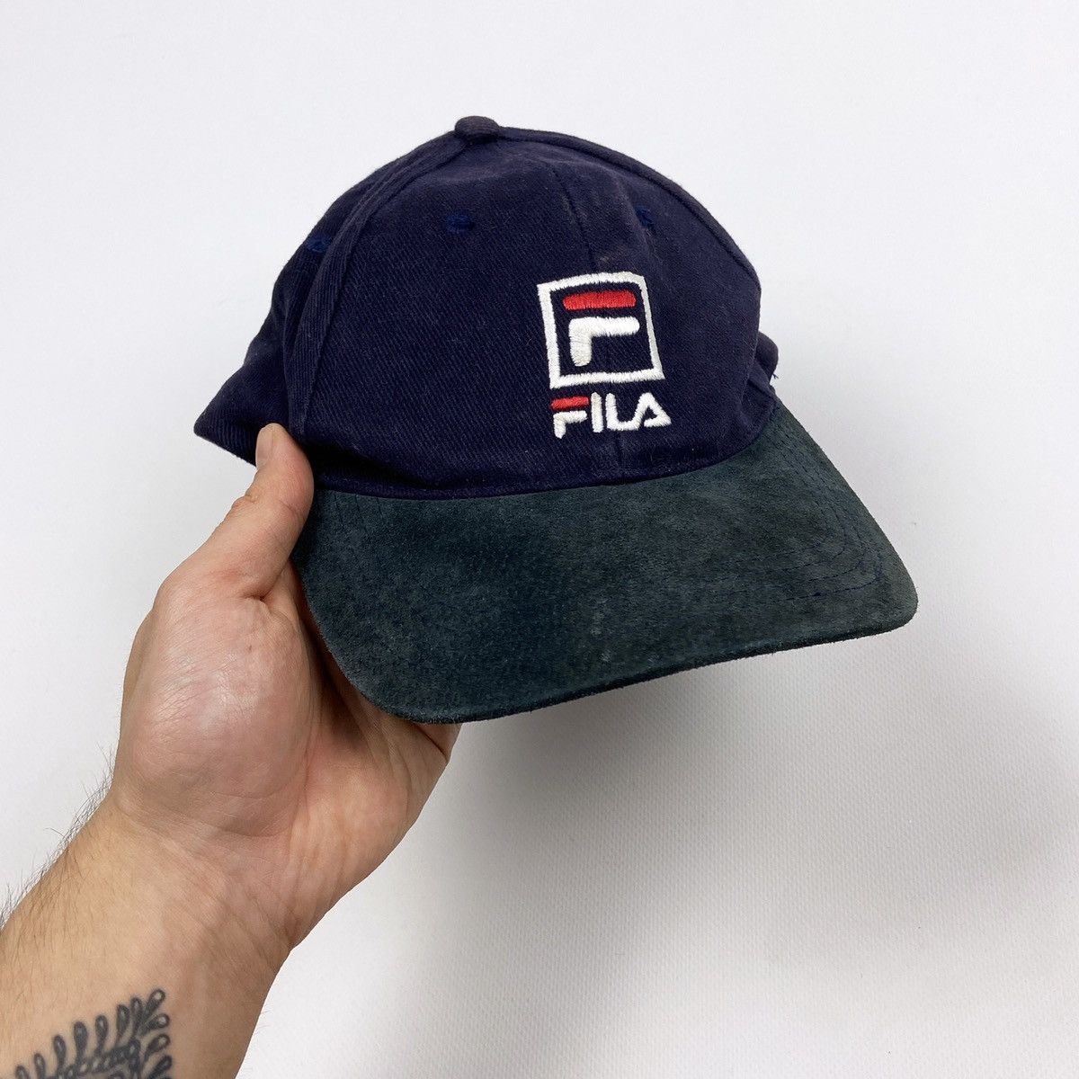 Fila Vintage 90s Fila Navy Embroidered logo baseball cap Italy Size ONE SIZE - 1 Thumbnail