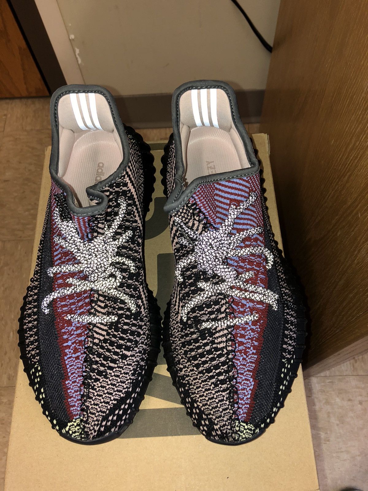 Adidas × Kanye West Yeezy Boost 350 V2 Yecheil Size US 9.5 / EU 42-43 - 1 Thumbnail