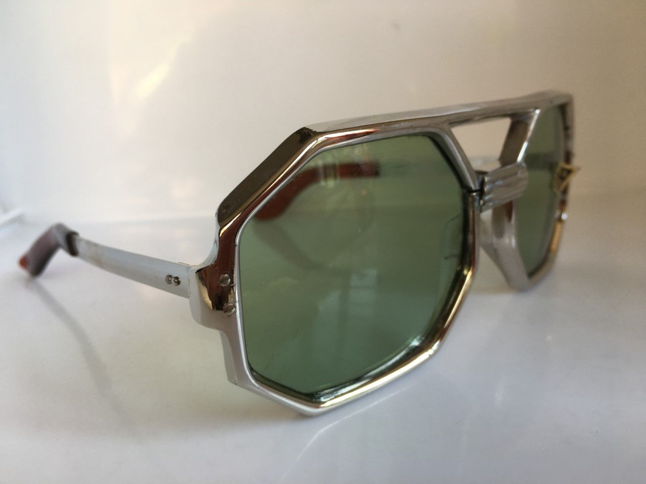 Vintage MOD FRANCE OP ART AVIATOR SUNGLASSES GLASS LENSES Size ONE SIZE - 5 Thumbnail