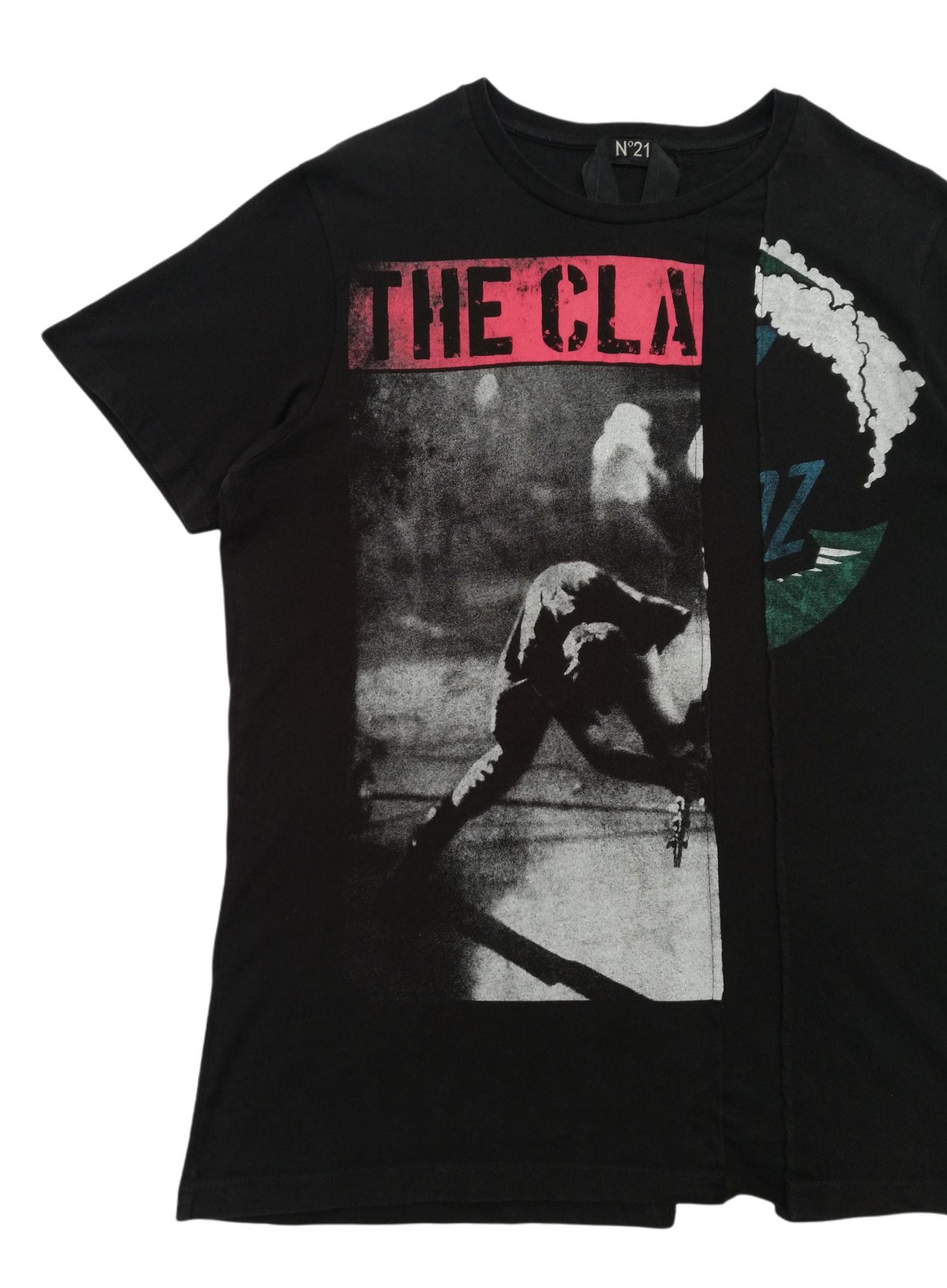 Alessandro Dell'acqua × N21 🔥N21 By Alessandro Dellacqua × The Clash Rebuild T-Shirts Size US S / EU 44-46 / 1 - 3 Thumbnail