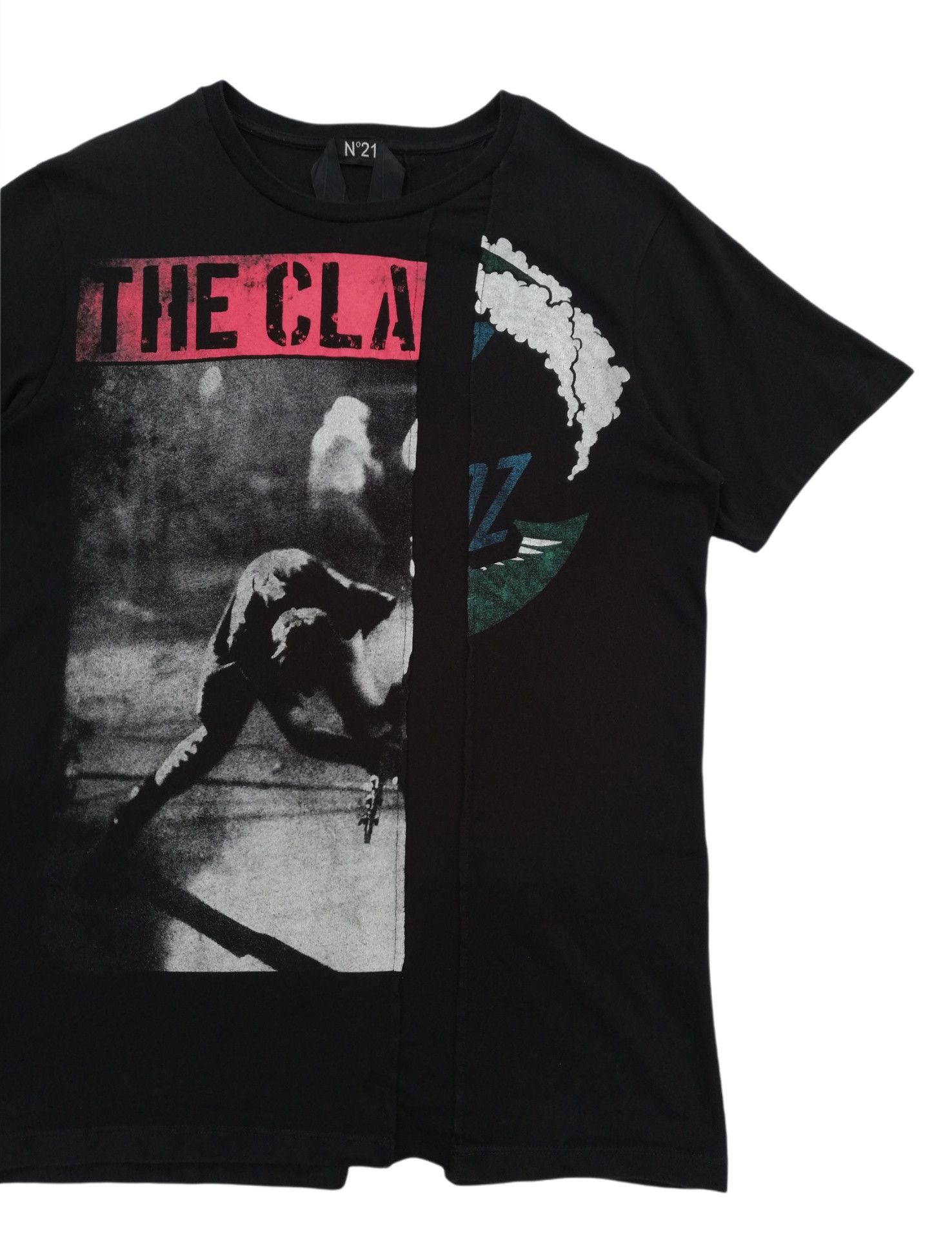 Alessandro Dell'acqua × N21 🔥N21 By Alessandro Dellacqua × The Clash Rebuild T-Shirts Size US S / EU 44-46 / 1 - 4 Thumbnail