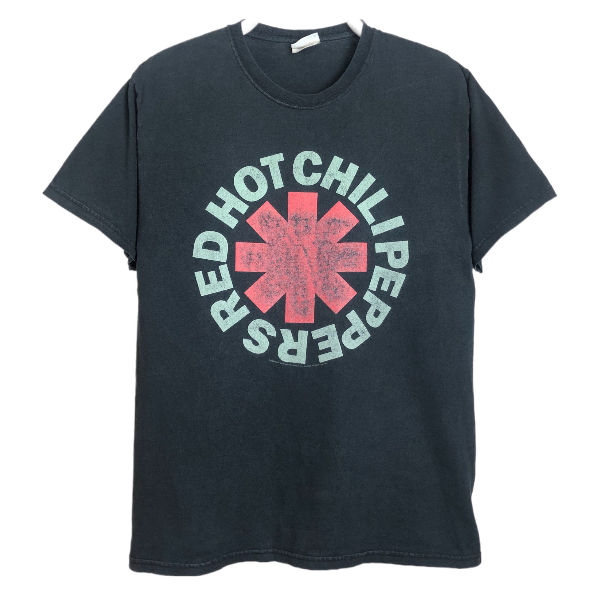 RED HOT CHILI PEPPERS 2006 LOGO Hanes M 【公式通販】