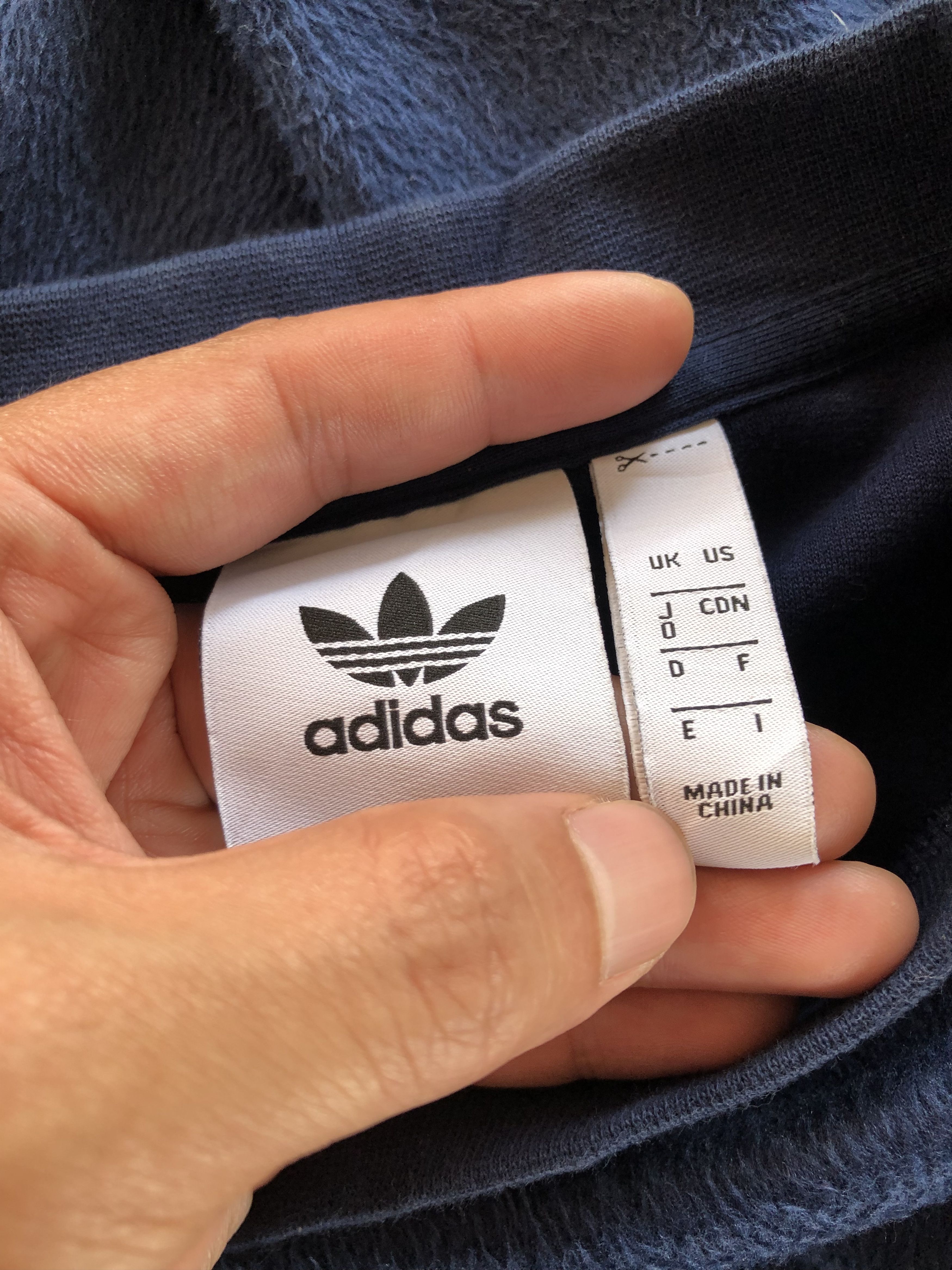 Adidas FW17 ADIDAS VELOUR CREW BIG STEALTH LOGO SWEATSHIRT Size US XL / EU 56 / 4 - 7 Thumbnail