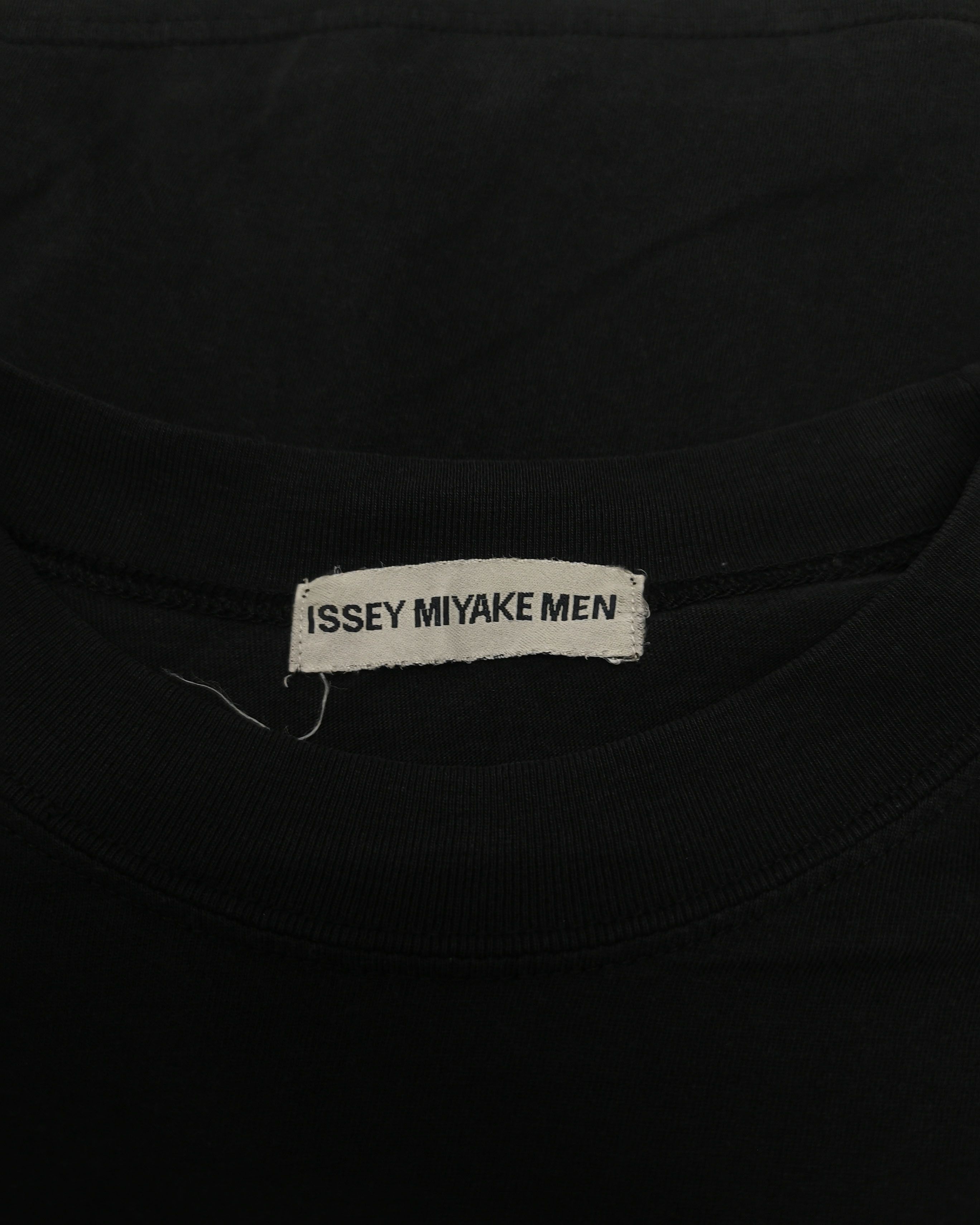 Issey Miyake × Japanese Brand Issey Miyake Men Bsic Plain T shirt Size US M / EU 48-50 / 2 - 3 Thumbnail