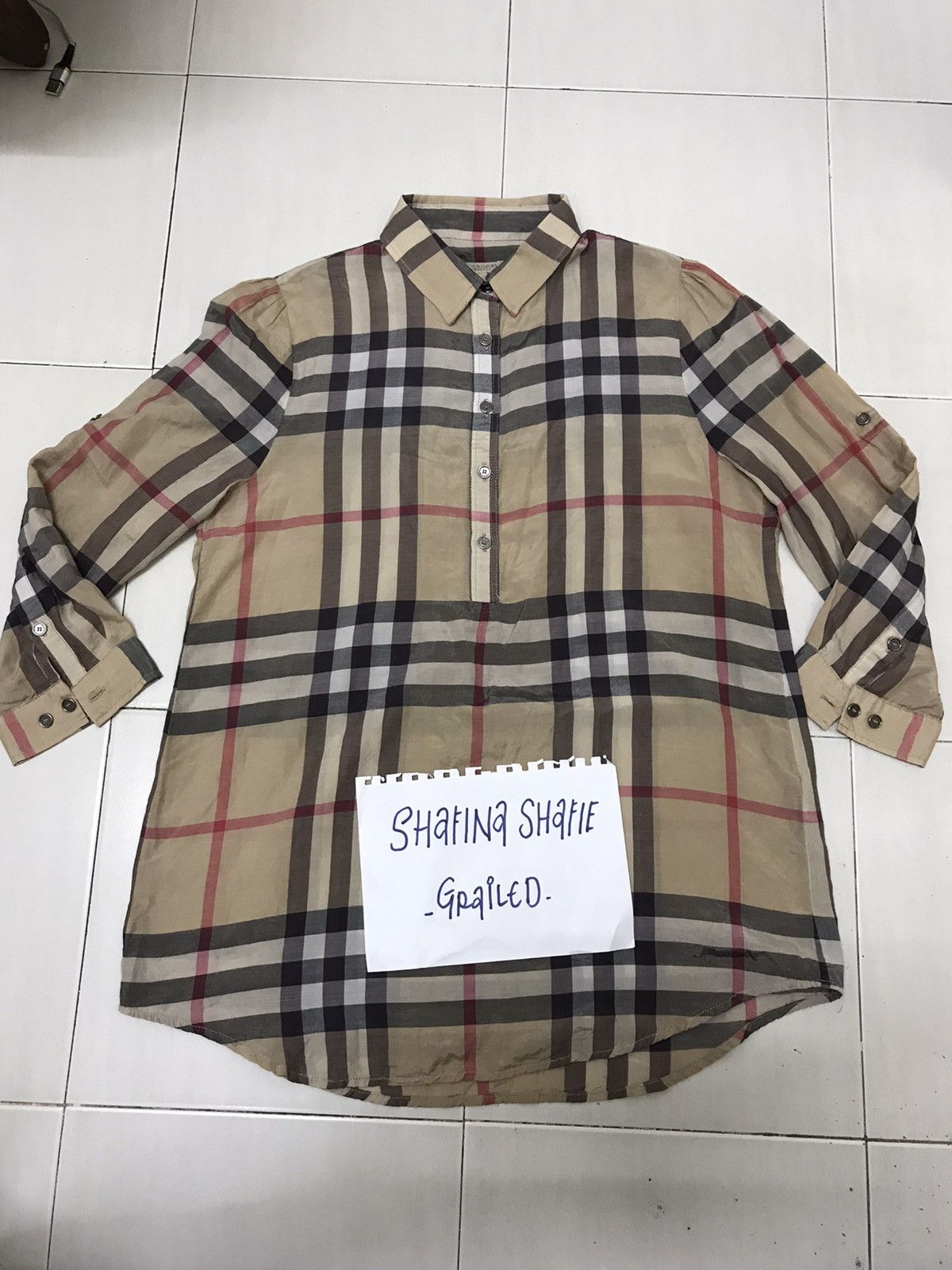 Women Burberry Brit silk long sleeve button up