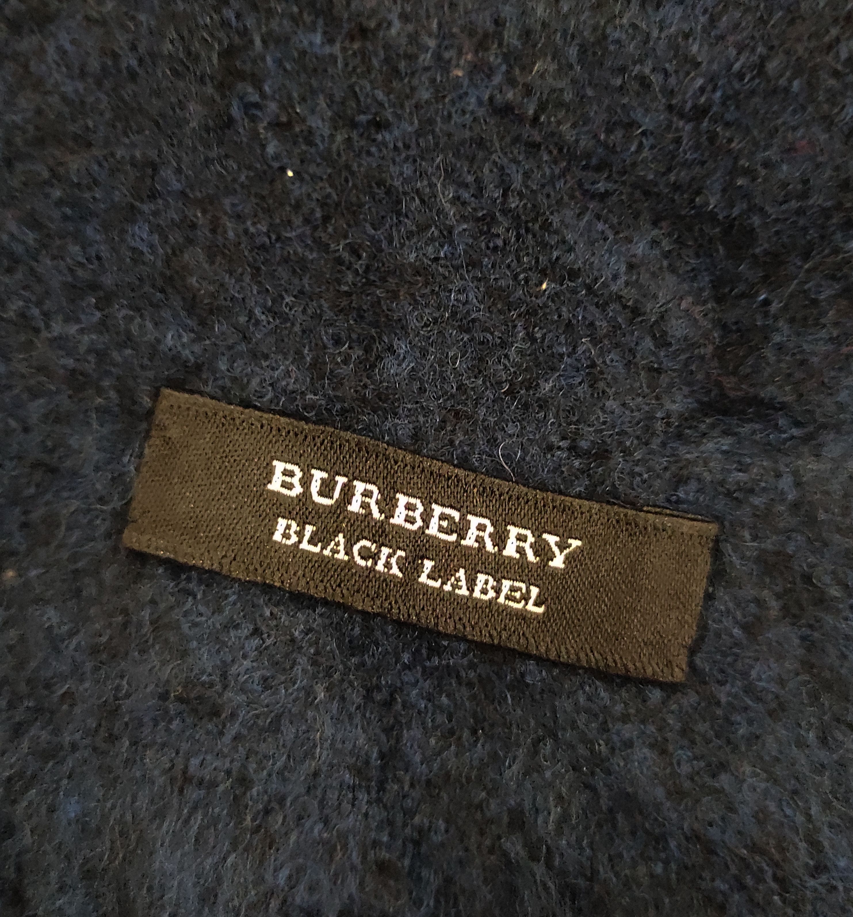 Vintage Vintage Burberry Black Label Wool Muffler Size ONE SIZE - 5 Thumbnail