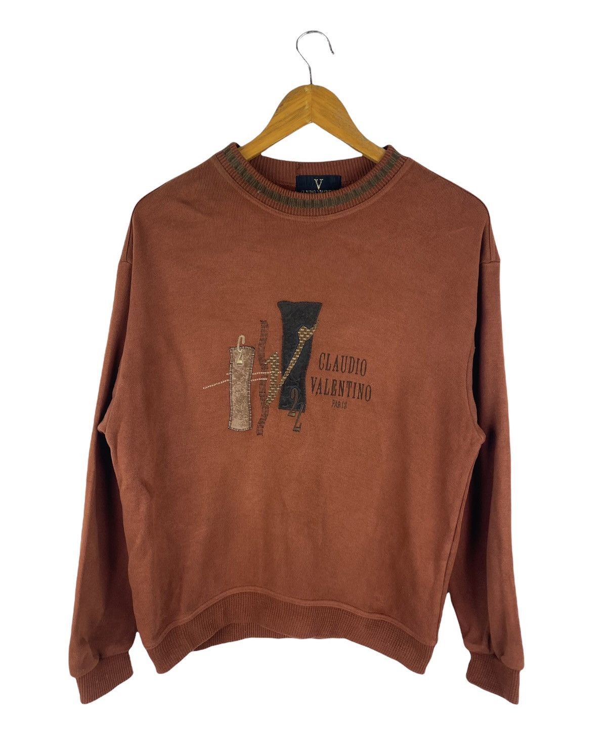 Vintage 🔥SALE🔥CLAUDIO VALENTINO PARIS EMBROIDERED LOGOS SWEATSHIRTS Size US M / EU 48-50 / 2 - 1 Thumbnail