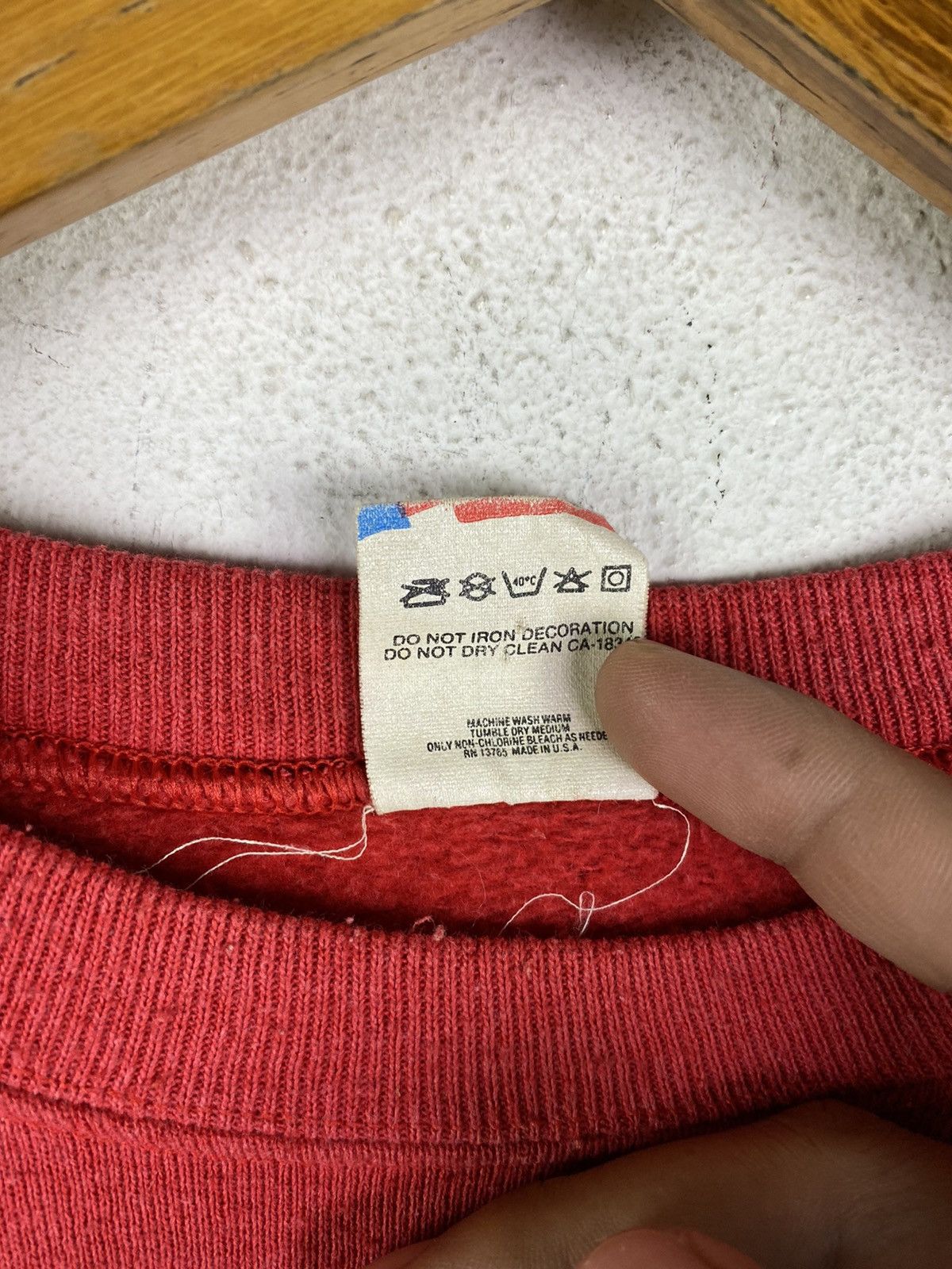 Vintage Vintage 1980s Fruit of the Loom “Our Gang” Red Sweatshirt Size US M / EU 48-50 / 2 - 7 Thumbnail