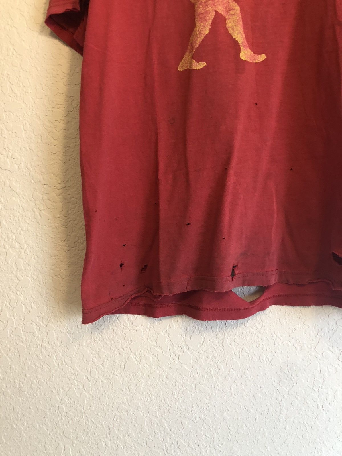 Vintage Vintage Thrashed Pearl Jam 98 Tour Distressed Custom Tee Size US L / EU 52-54 / 3 - 5 Thumbnail
