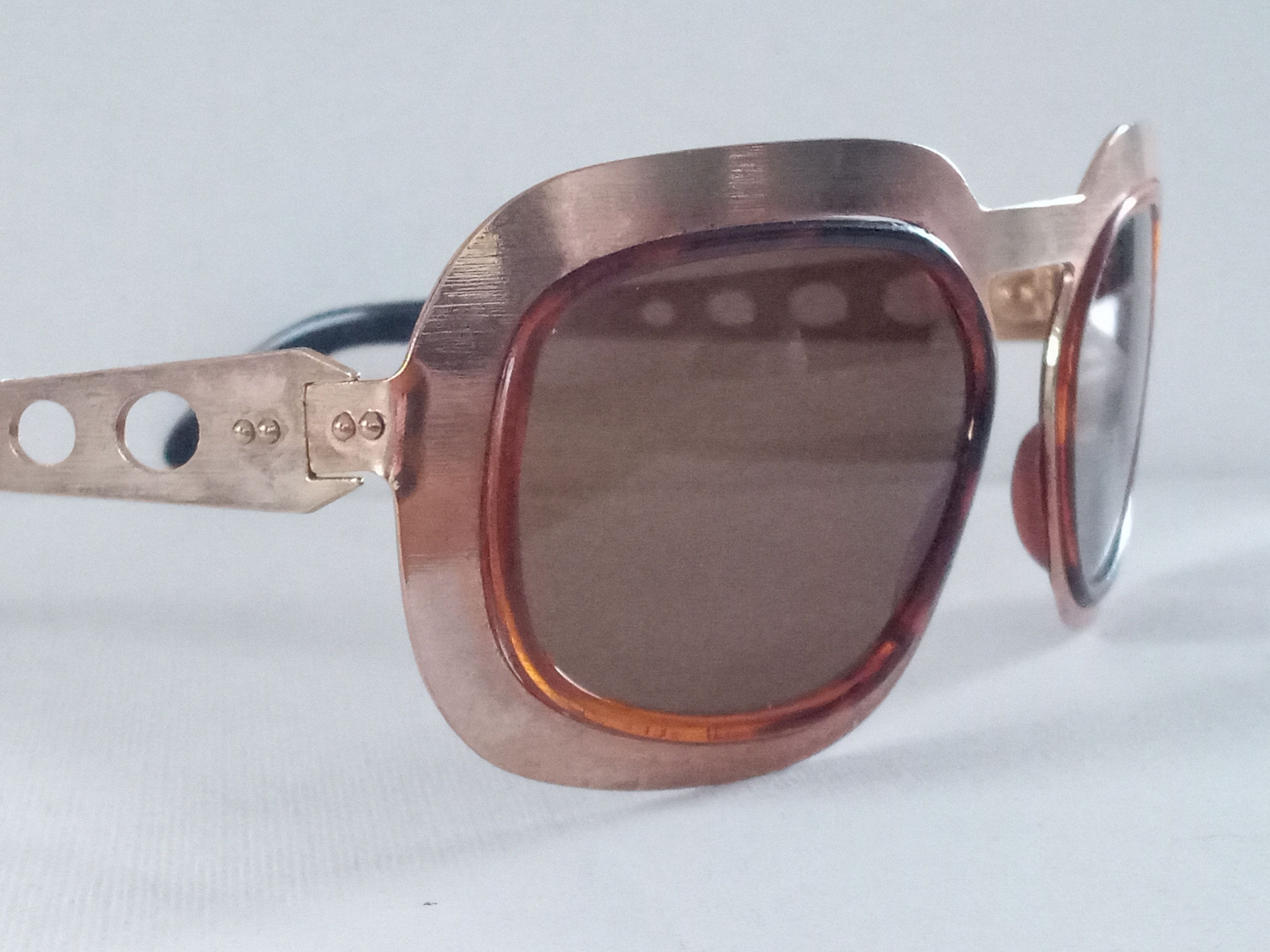 Vintage 68 MOD MID CENTURY MODERN FUTURISME ITALIA OCCHIALI DA SOLE Size ONE SIZE - 2 Thumbnail