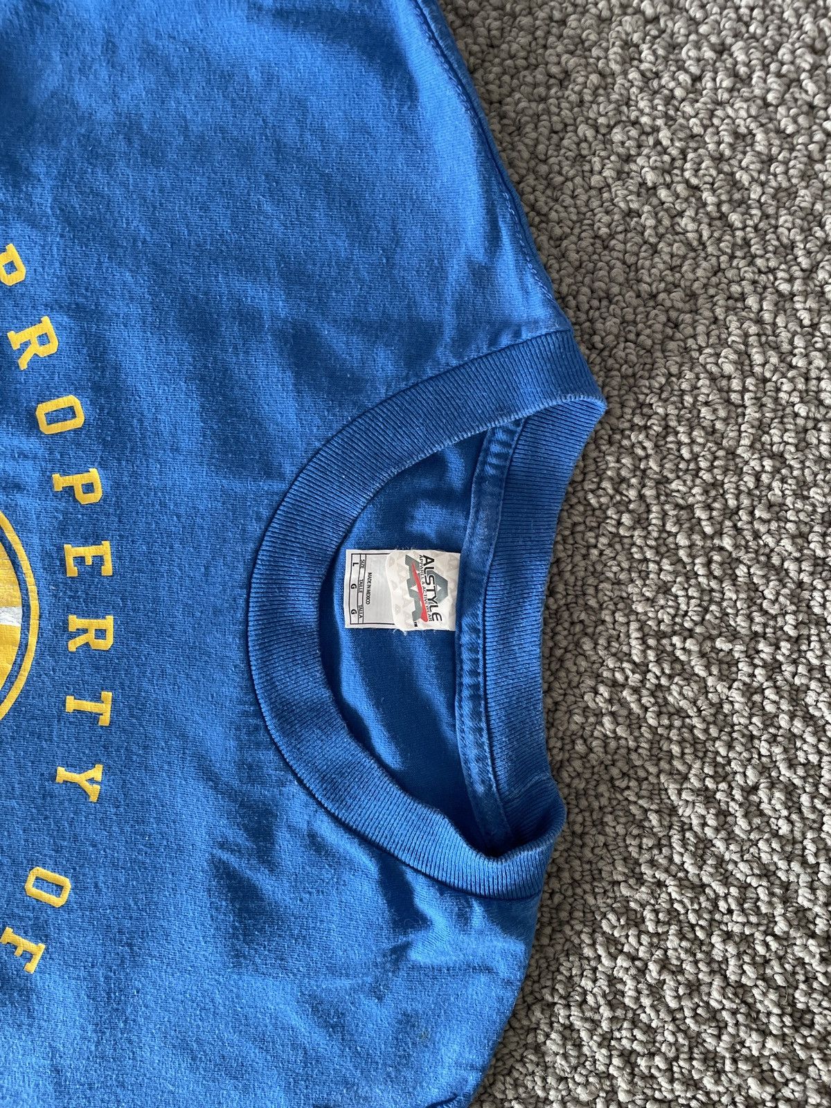 NBA Vintage Golden State Warriors Tshirt Size US L / EU 52-54 / 3 - 5 Thumbnail