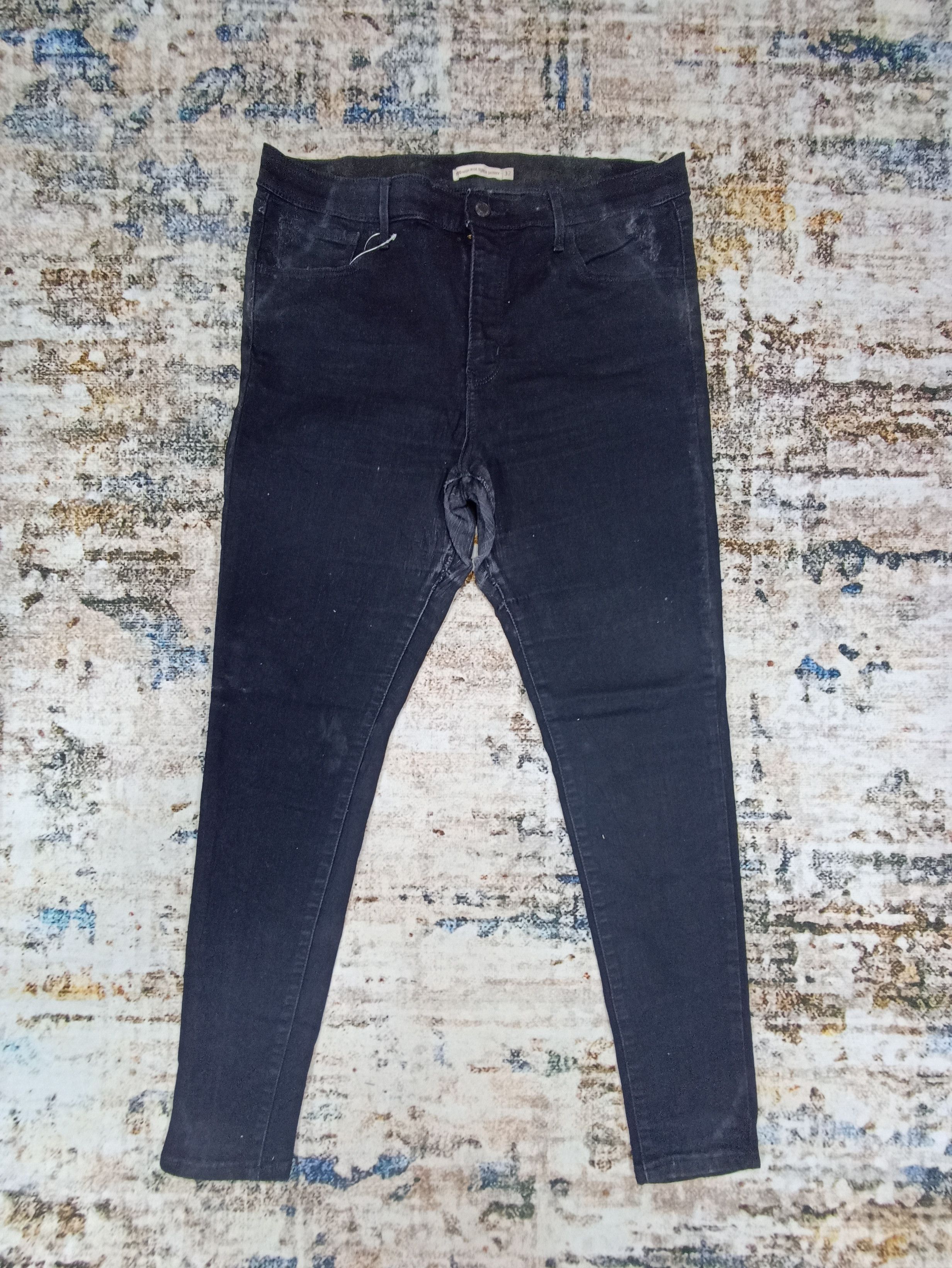 Vintage Levis 720 Skinny Jeans - J081