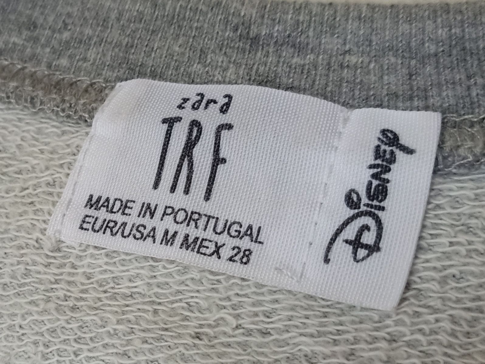 Disney ZARA X DISNEY Mickey Hug Me Portugal Made Sweatshirt Size US M / EU 48-50 / 2 - 5 Thumbnail