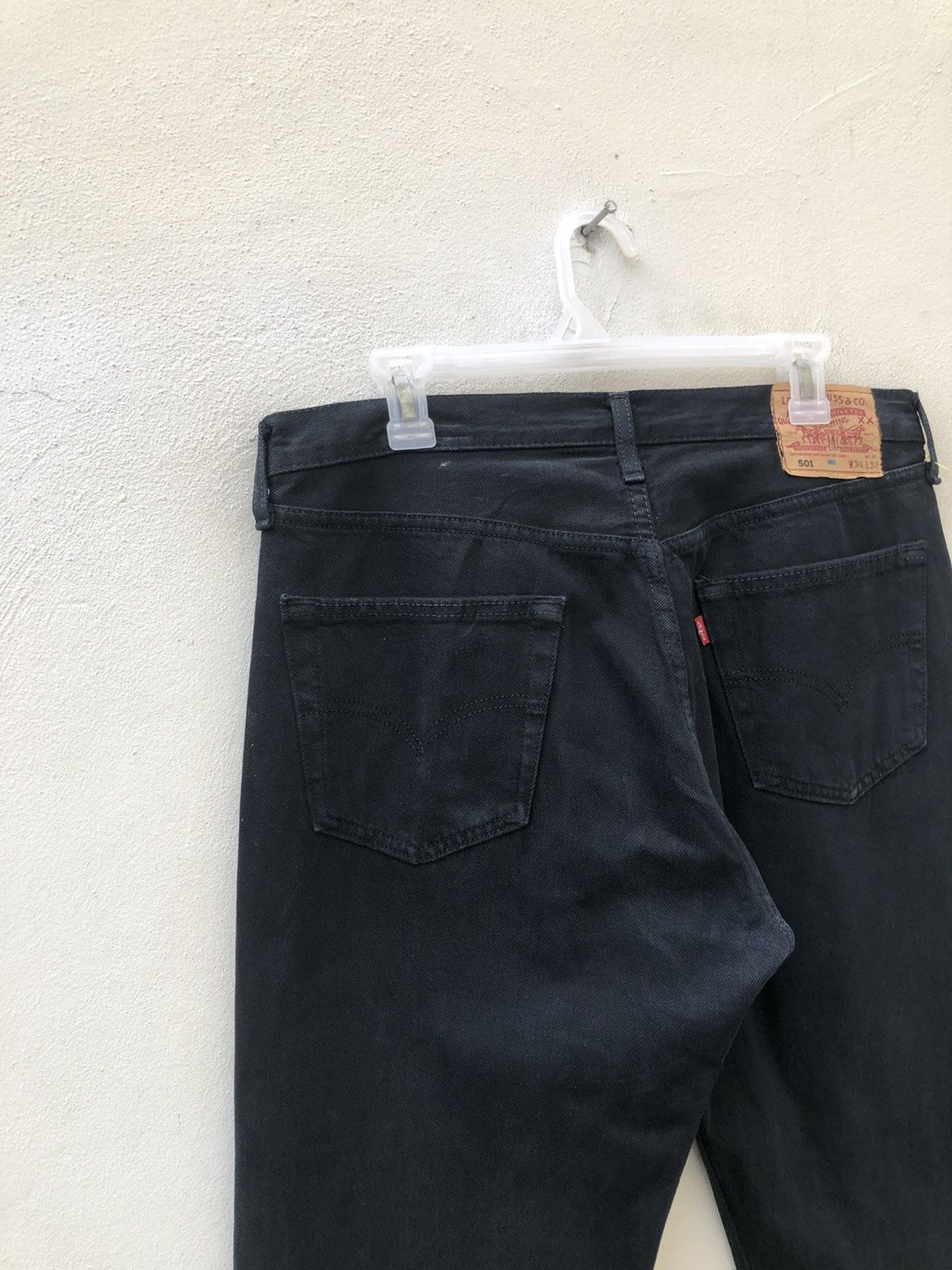 Levi's Vintage Y2K 2000 Levi’s 501 Jeans Super Black Denim Size US 34 / EU 50 - 11 Thumbnail